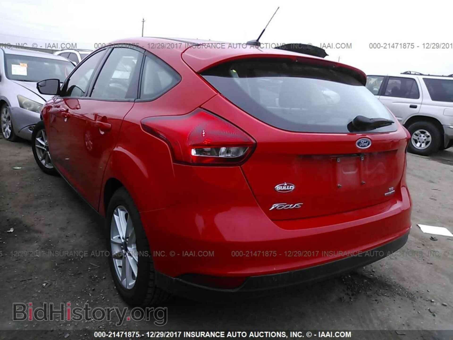 2016 Ford Focus - VIN: 1FADP3K25GL204157 - Фото 3