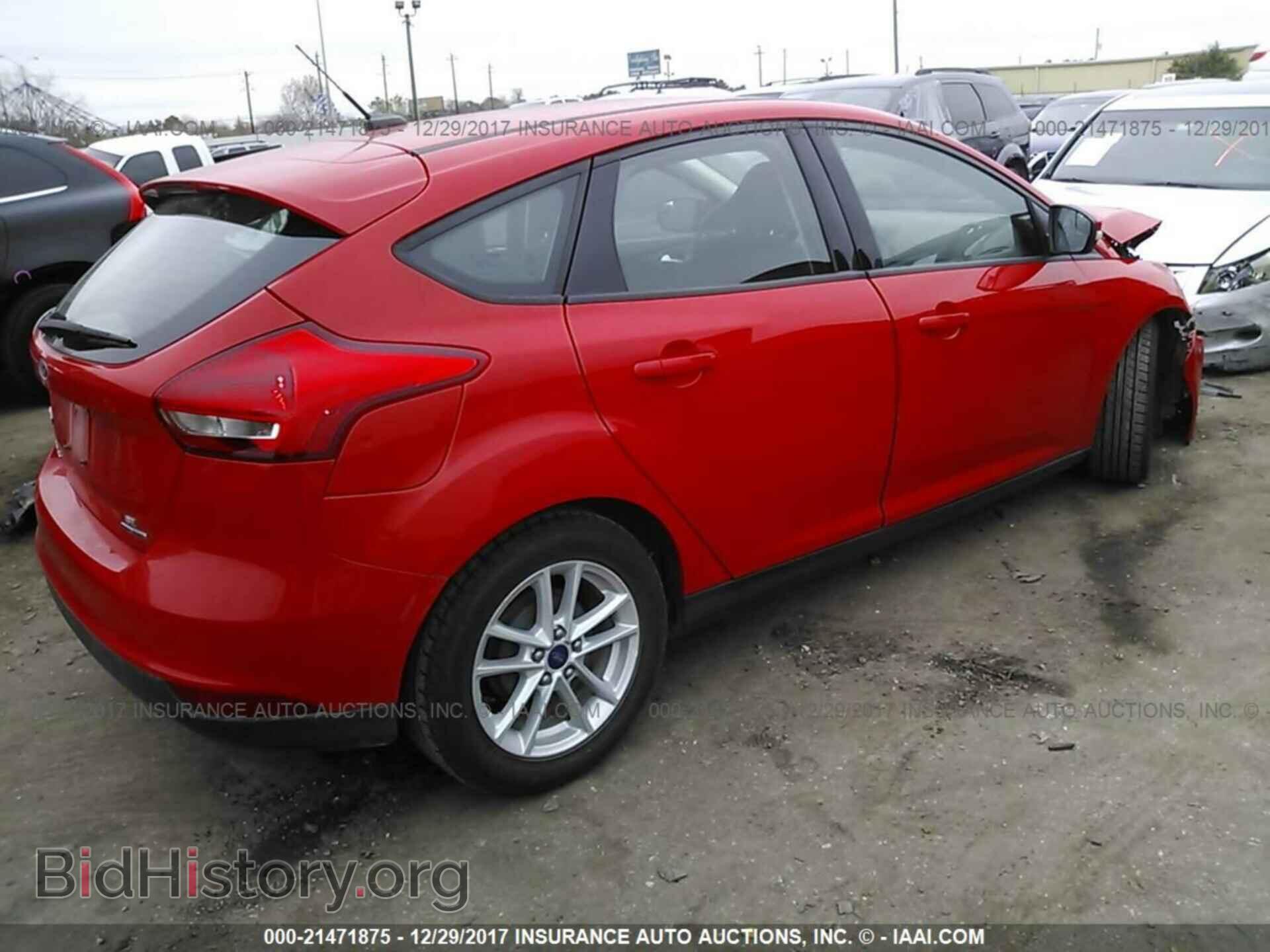 2016 Ford Focus - VIN: 1FADP3K25GL204157 - Фото 4