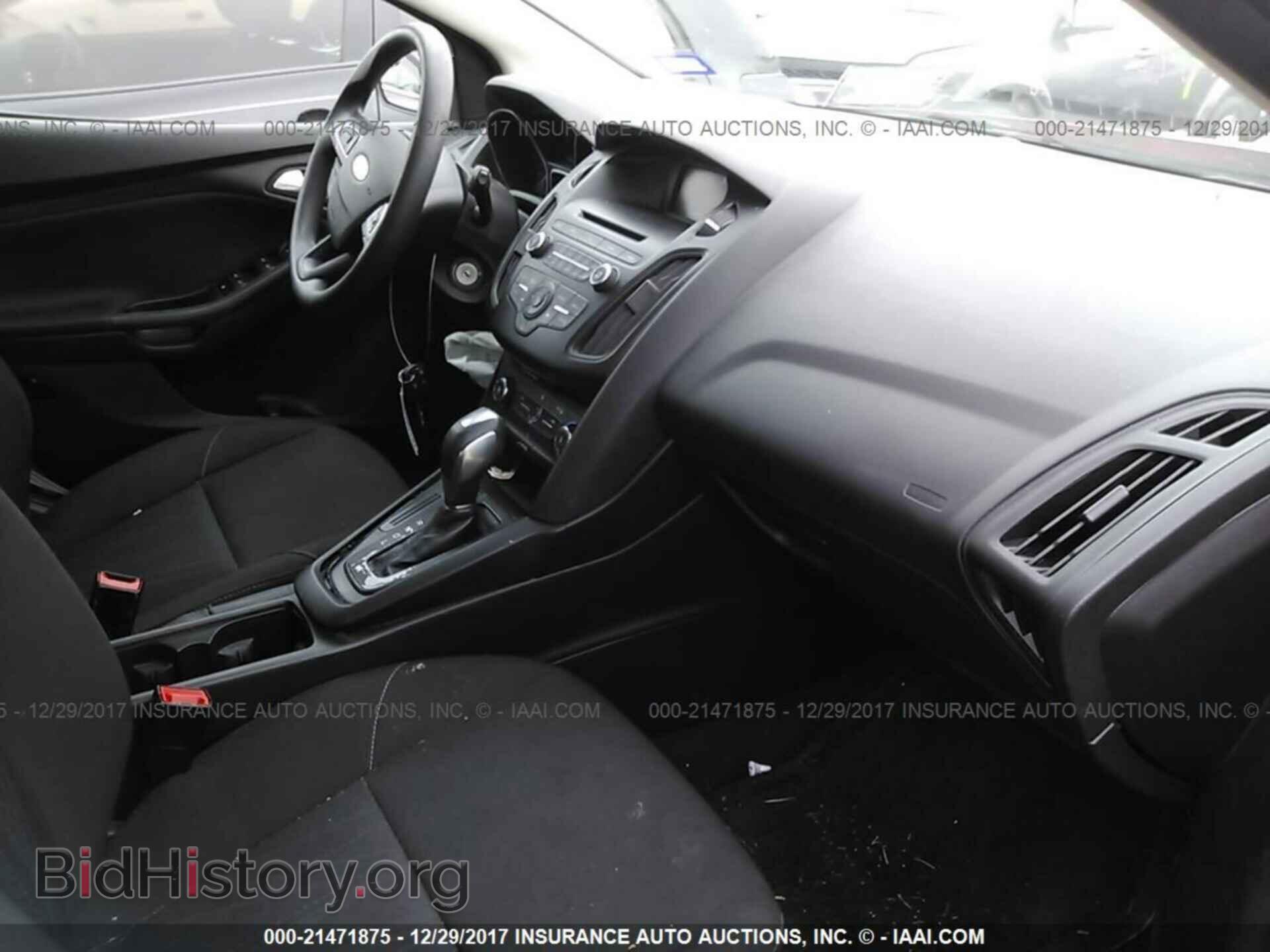 2016 Ford Focus - VIN: 1FADP3K25GL204157 - Фото 5