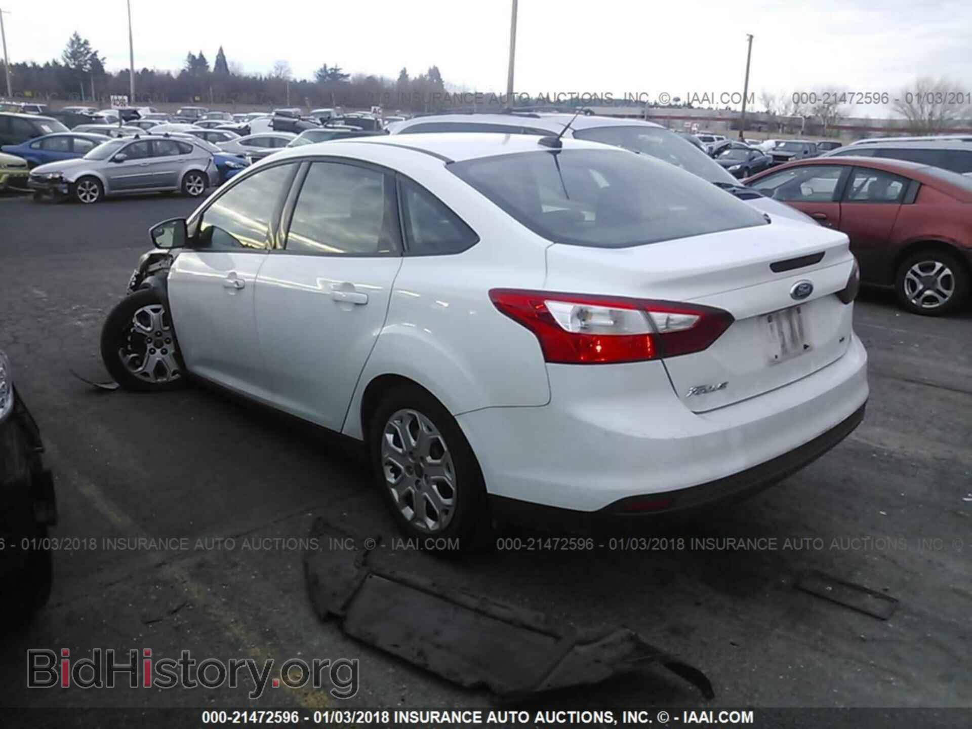 2012 Ford Focus - VIN: 1FAHP3F28CL217314 - Photo 3