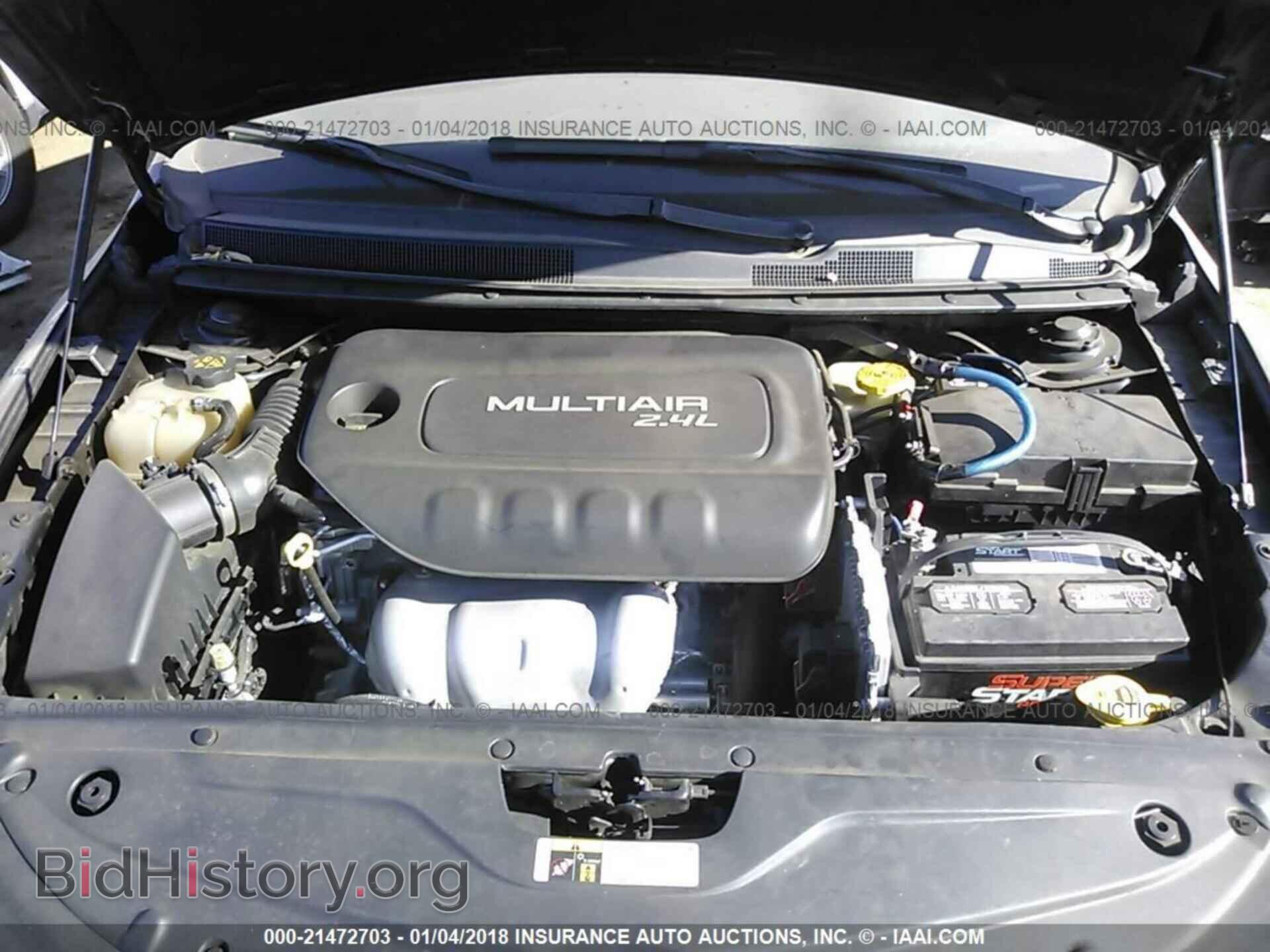 2015 Chrysler 200 - VIN: 1C3CCCFB4FN588807 - Photo 10