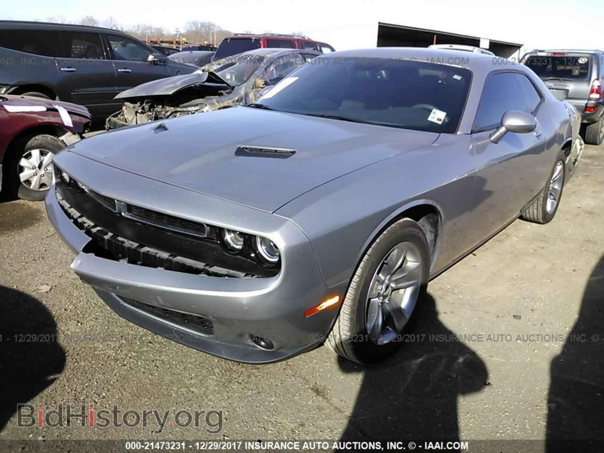 2016 Dodge Challenger - VIN: 2C3CDZAG0GH245246 - Photo 2