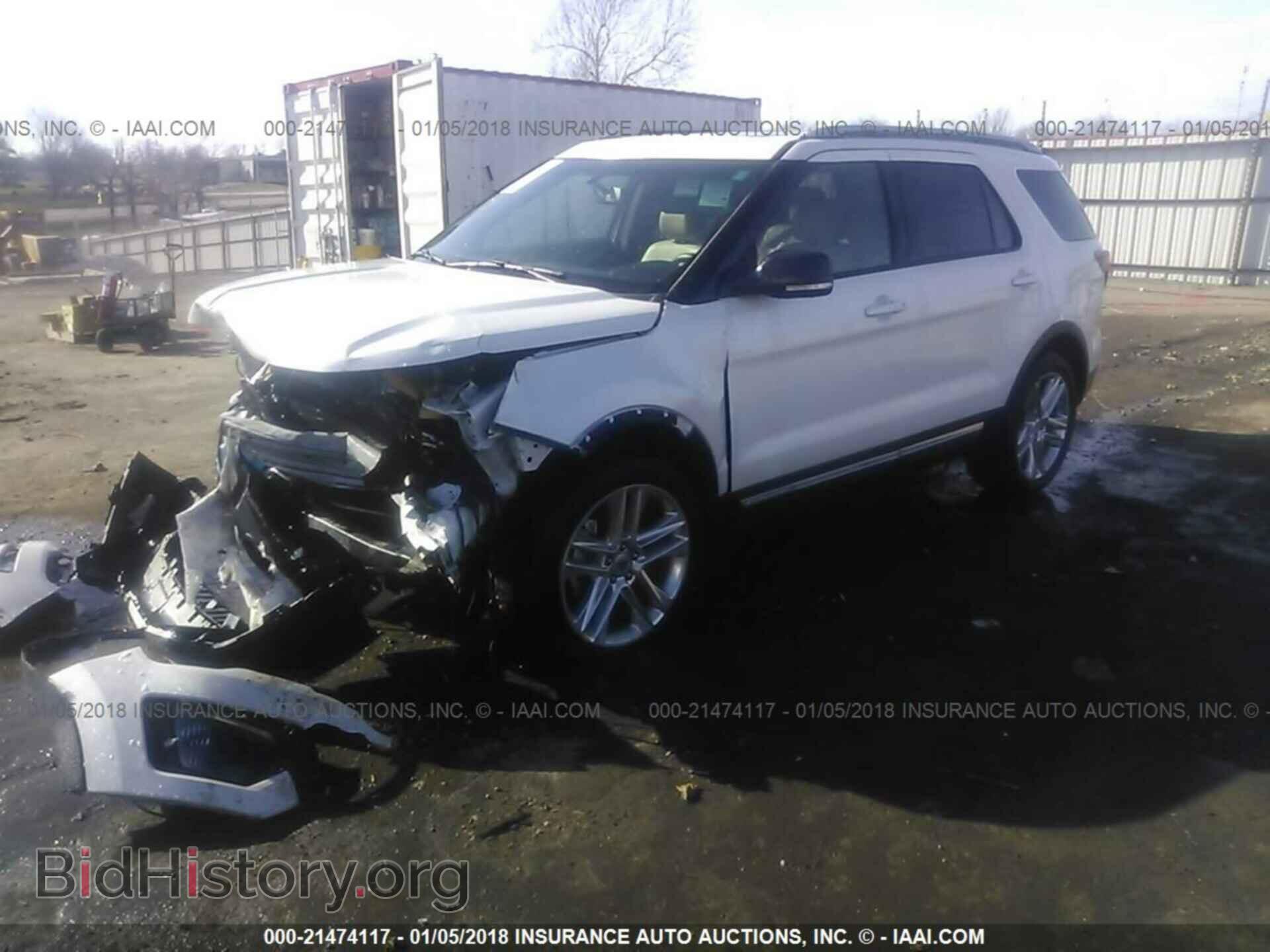 2016 Ford Explorer - VIN: 1FM5K8D89GGA63643 - Photo 2