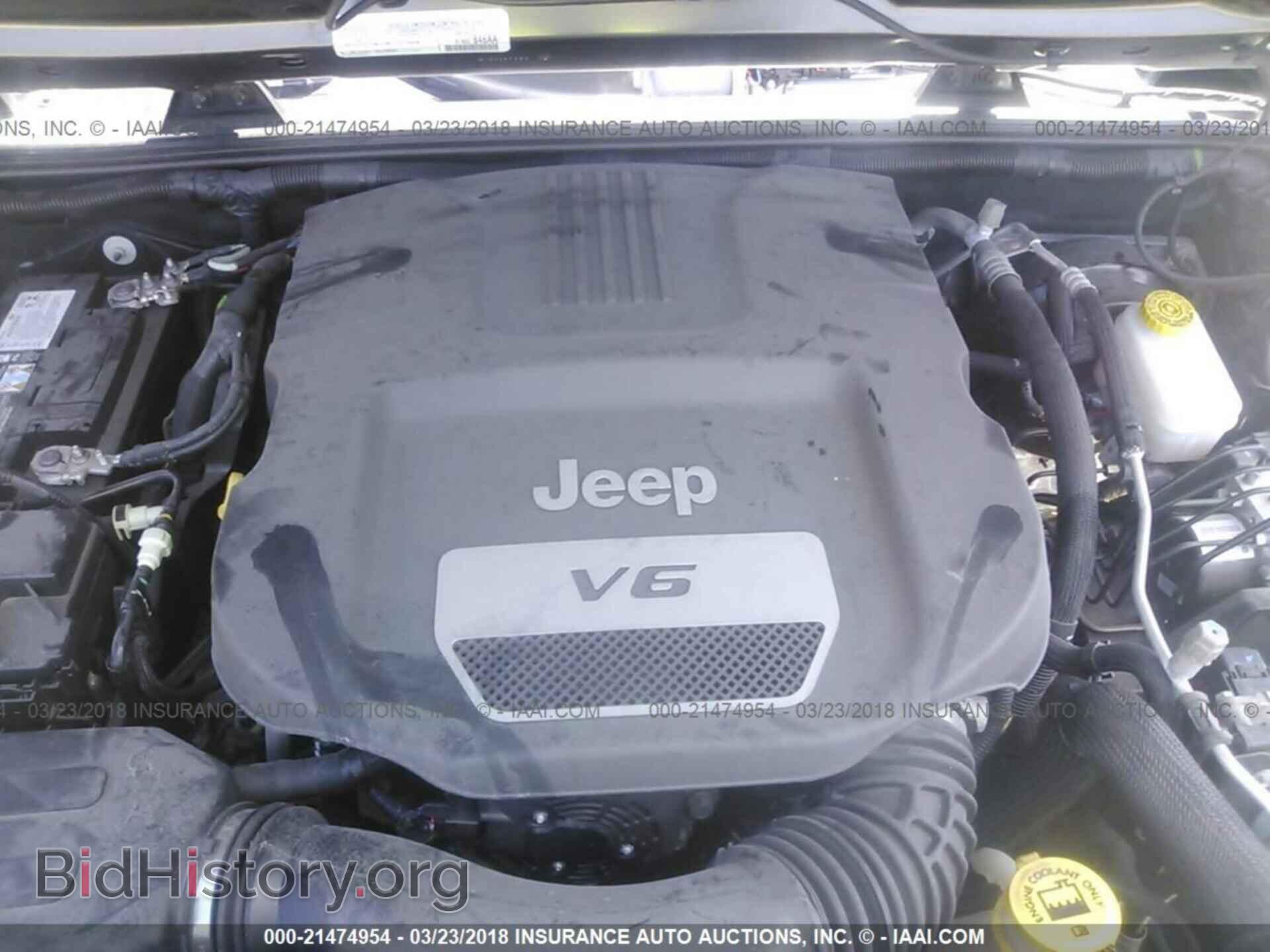 2017 Jeep Wrangler - VIN: 1C4BJWFG2HL561324 - Фото 10