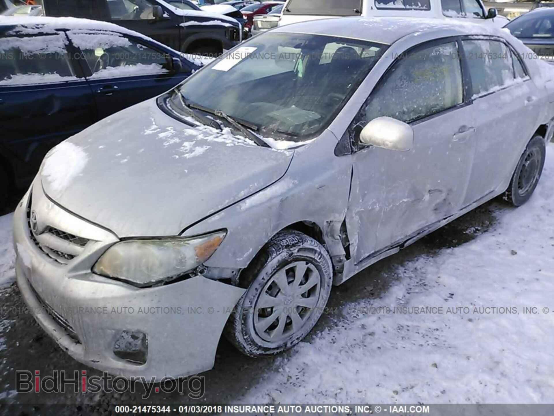 2011 Toyota Corolla - VIN: 2T1BU4EEXBC634434 - Фото 2