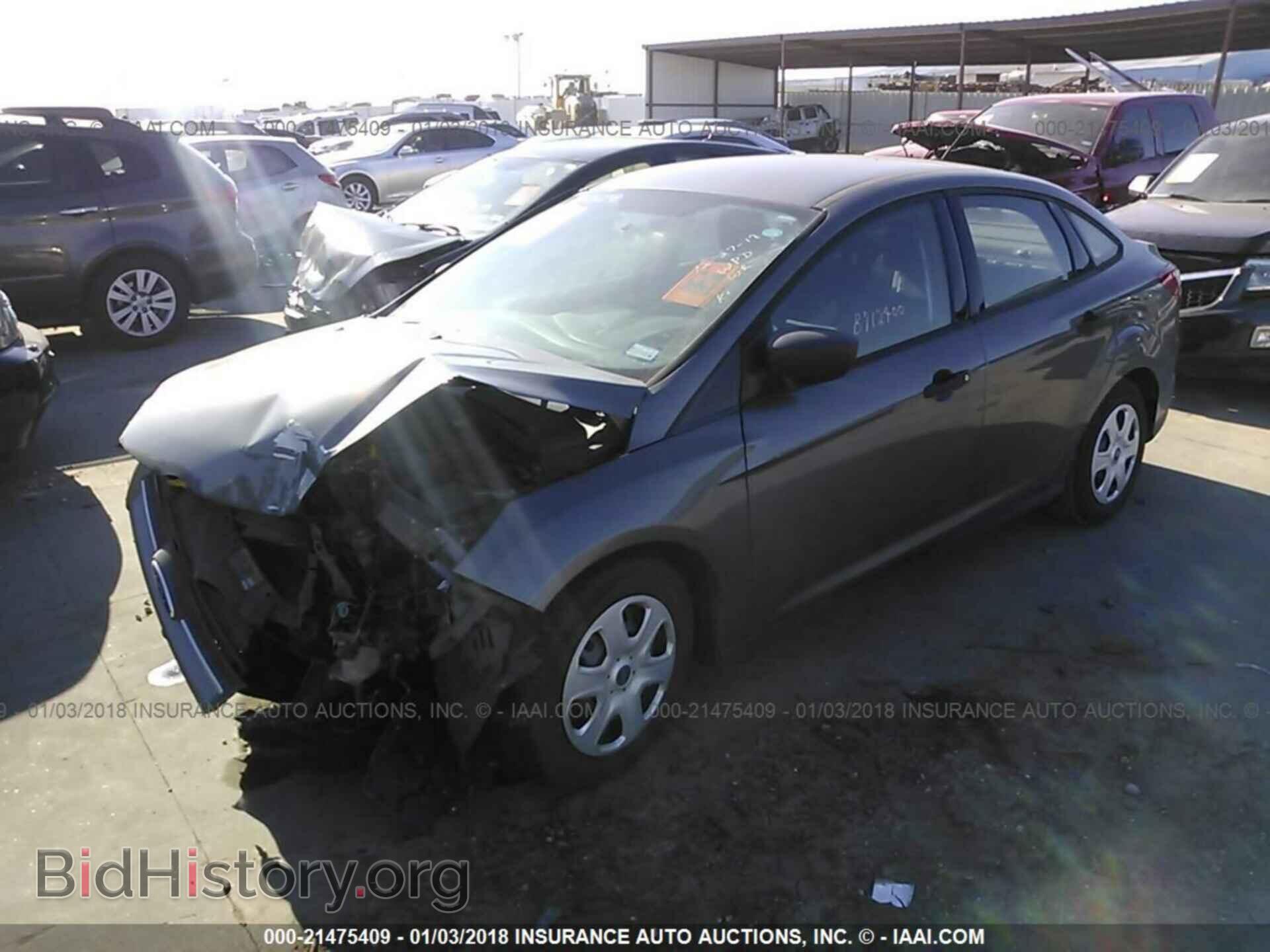 2012 Ford Focus - VIN: 1FAHP3E2XCL284255 - Photo 2