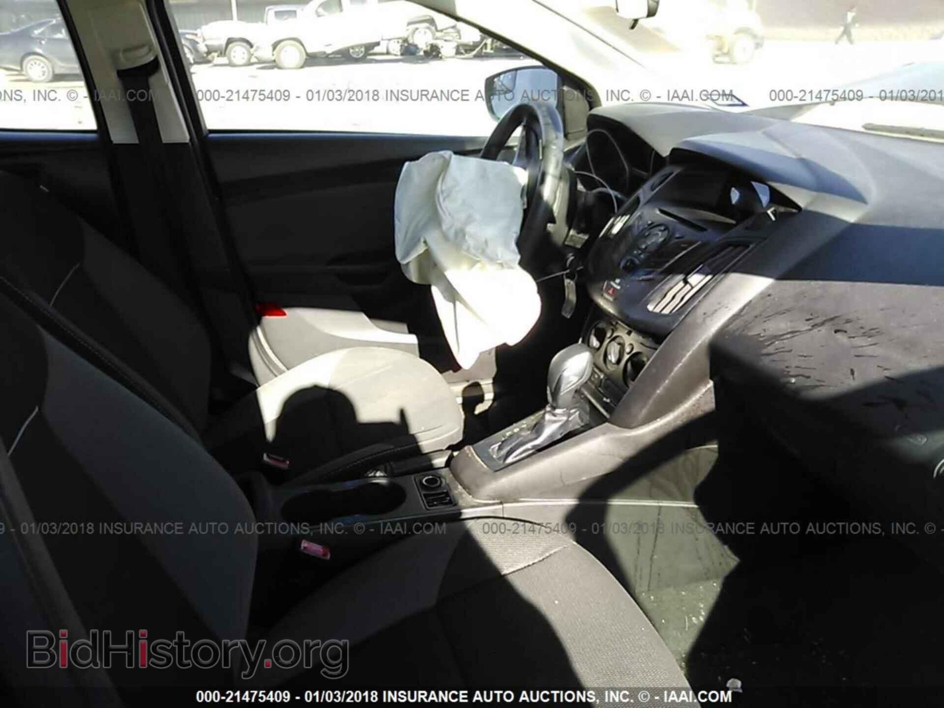 2012 Ford Focus - VIN: 1FAHP3E2XCL284255 - Photo 5