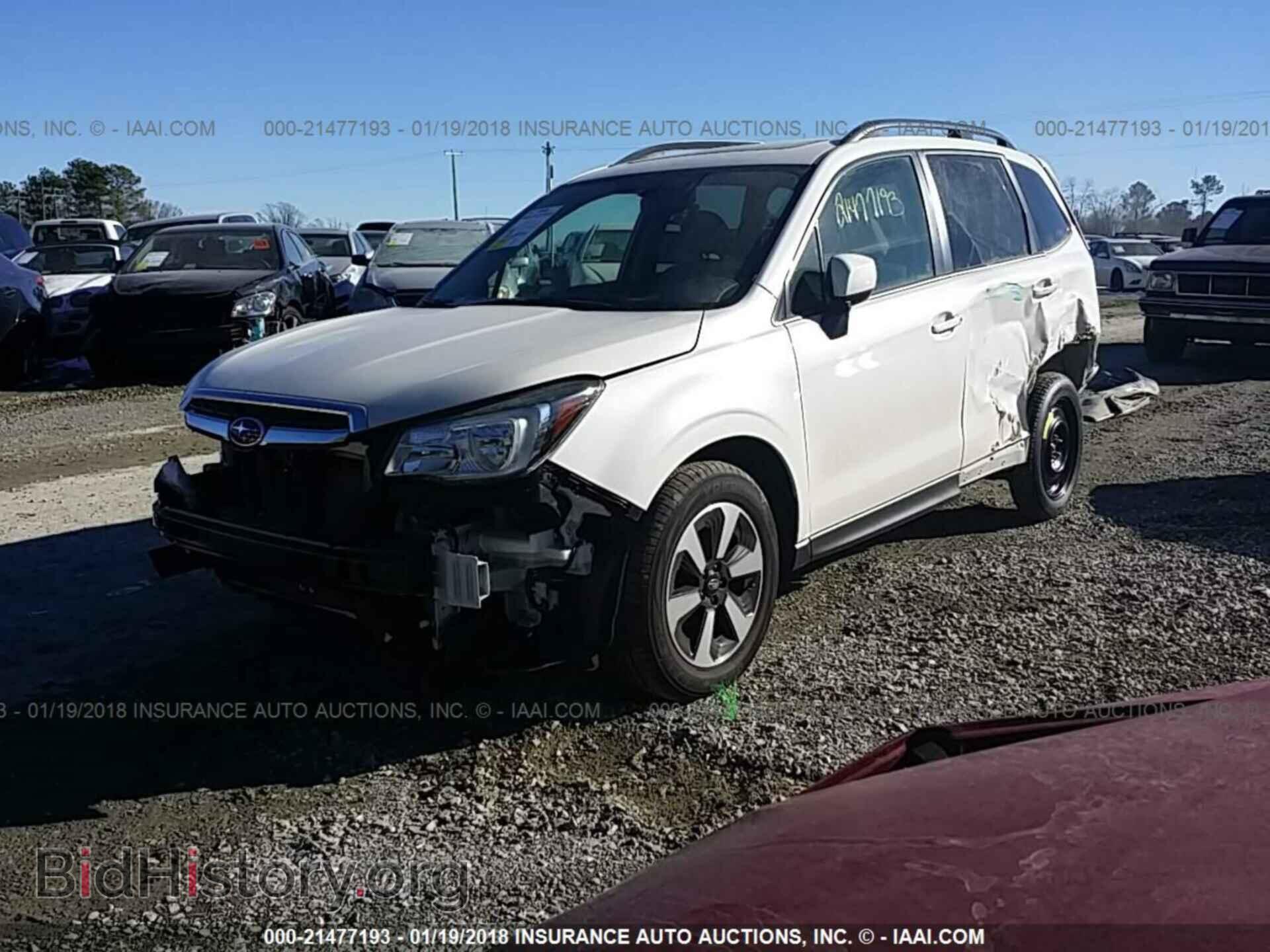 2017 Subaru Forester - VIN: JF2SJAEC9HH524096 - Photo 2