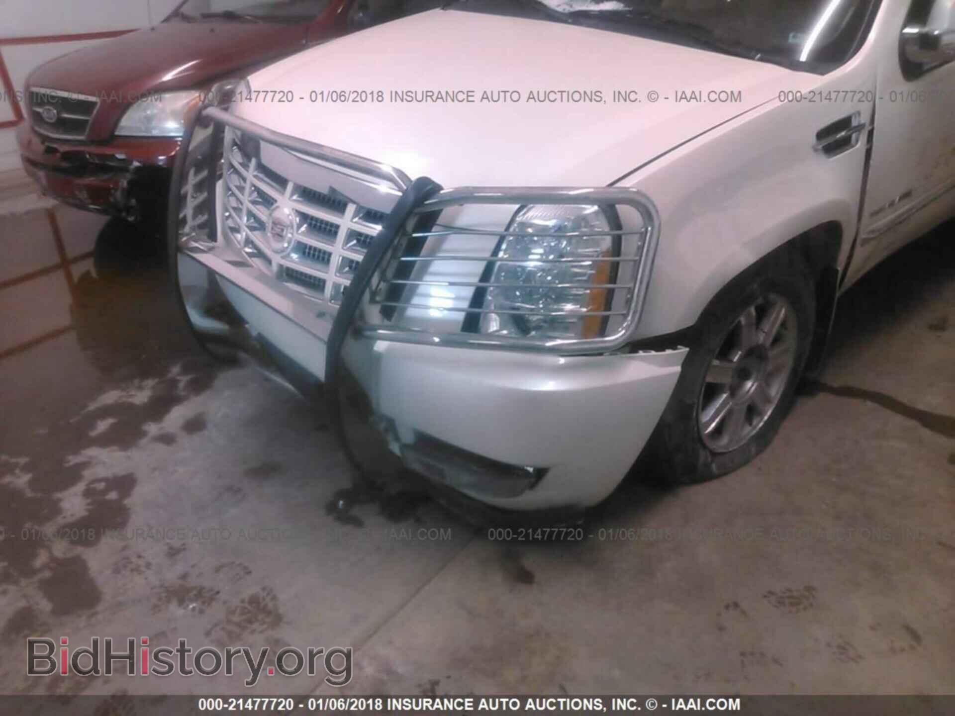 2011 Cadillac Escalade - VIN: 1GYS4AEF4BR223389 - Фото 6