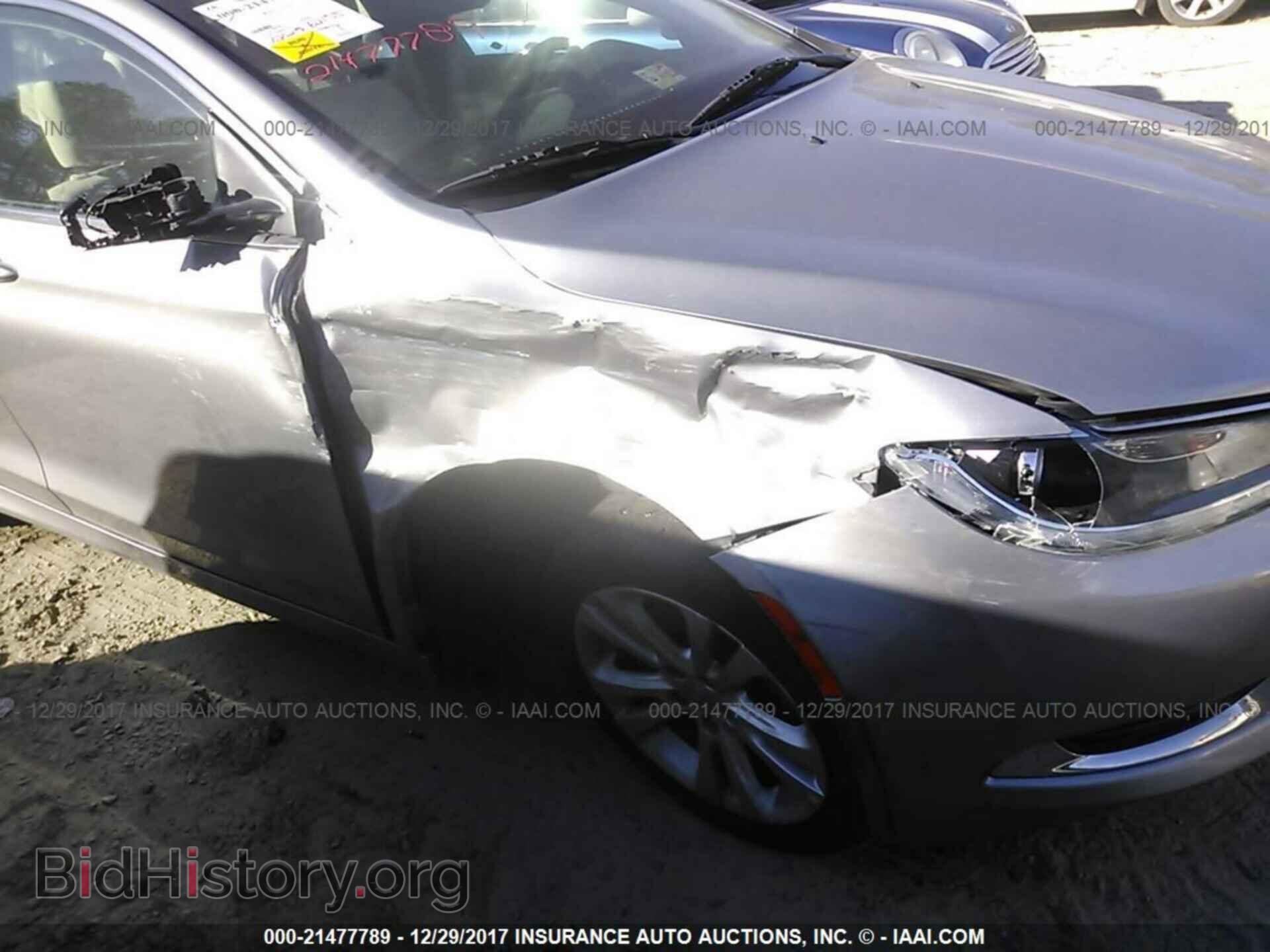 2015 Chrysler 200 - VIN: 1C3CCCAB8FN747576 - Photo 6