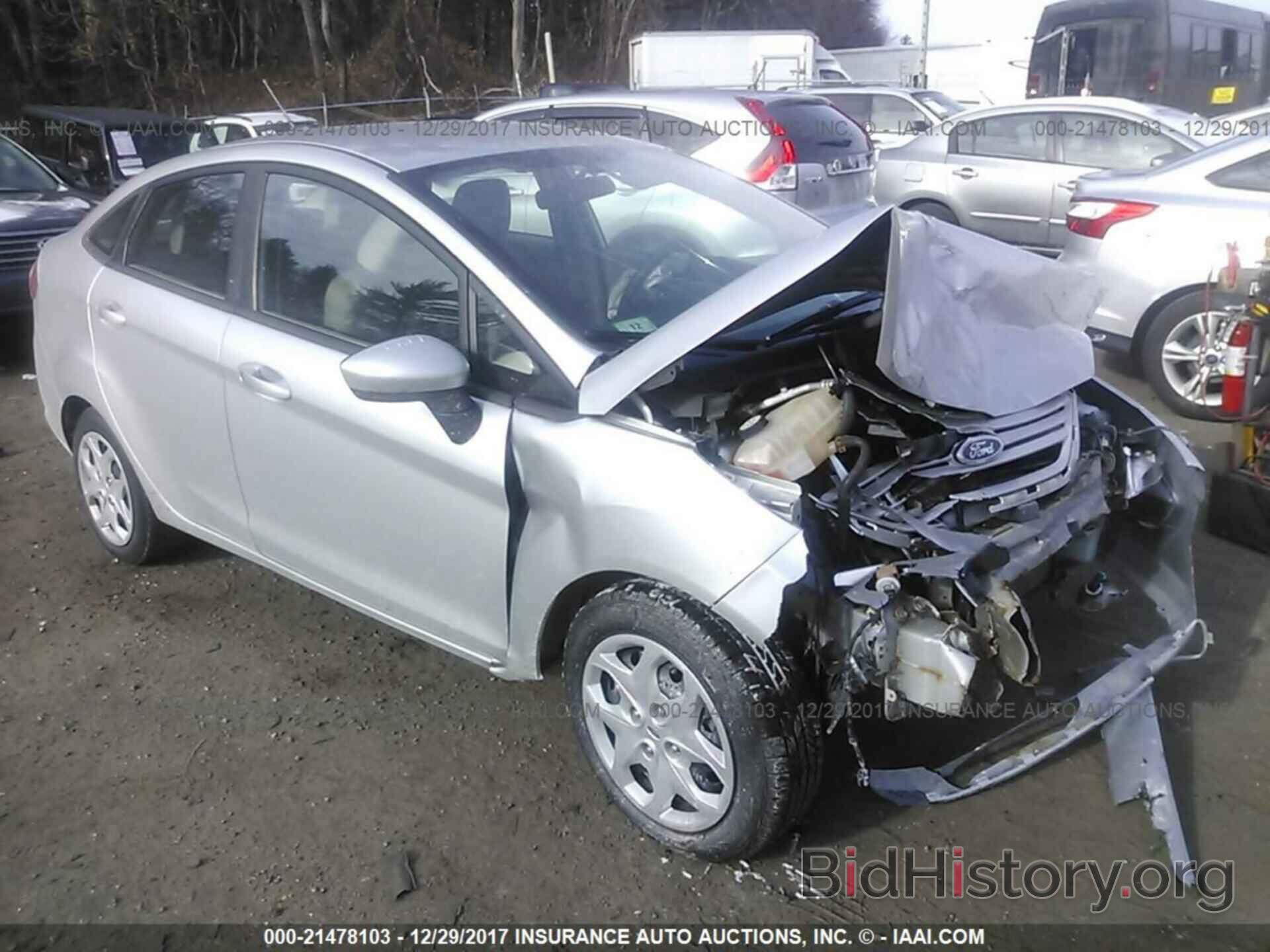 Photo 3FADP4AJ0CM127866 - Ford Fiesta 2012