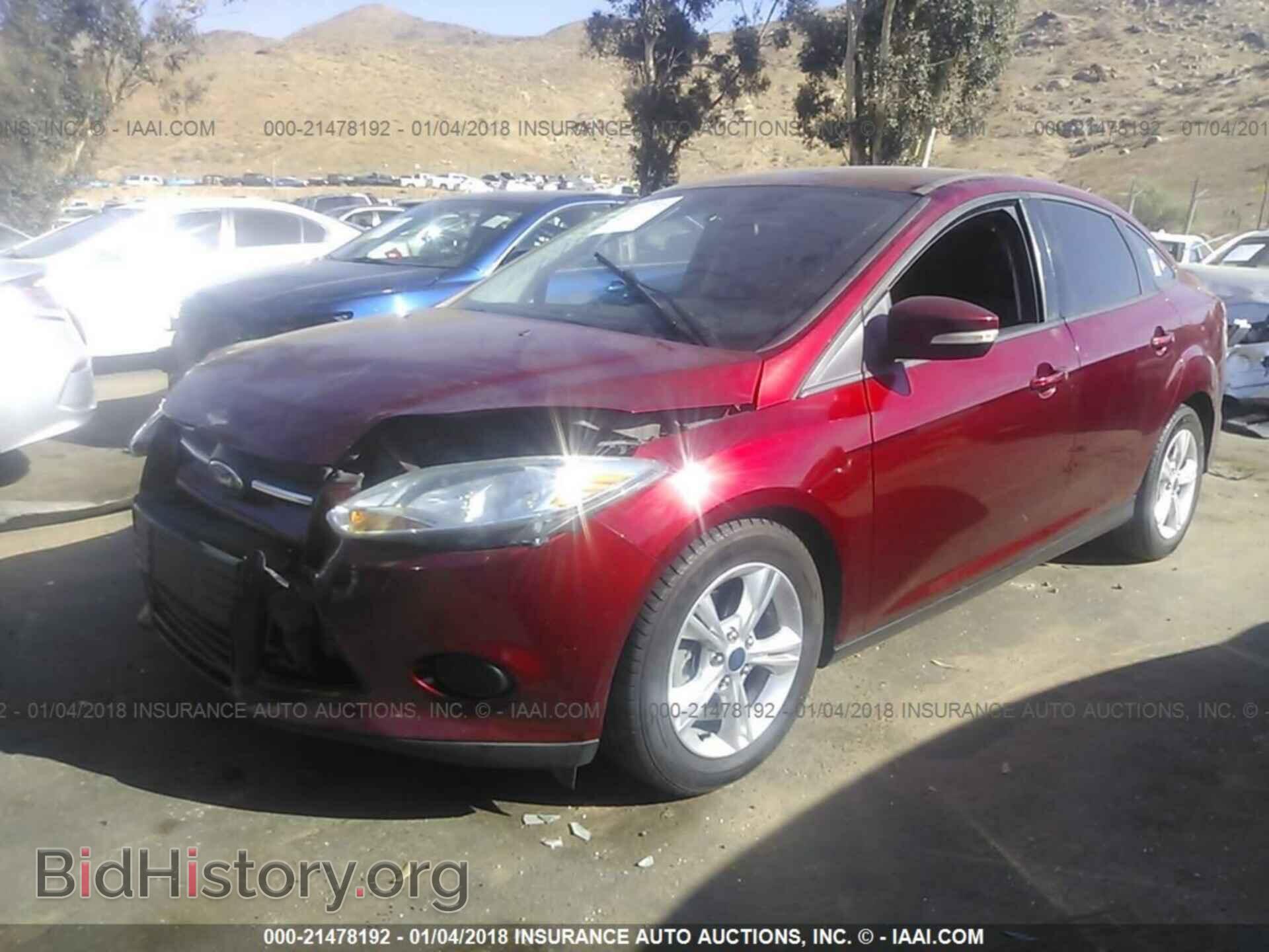 2013 Ford Focus - VIN: 1FADP3F29DL213384 - Photo 2