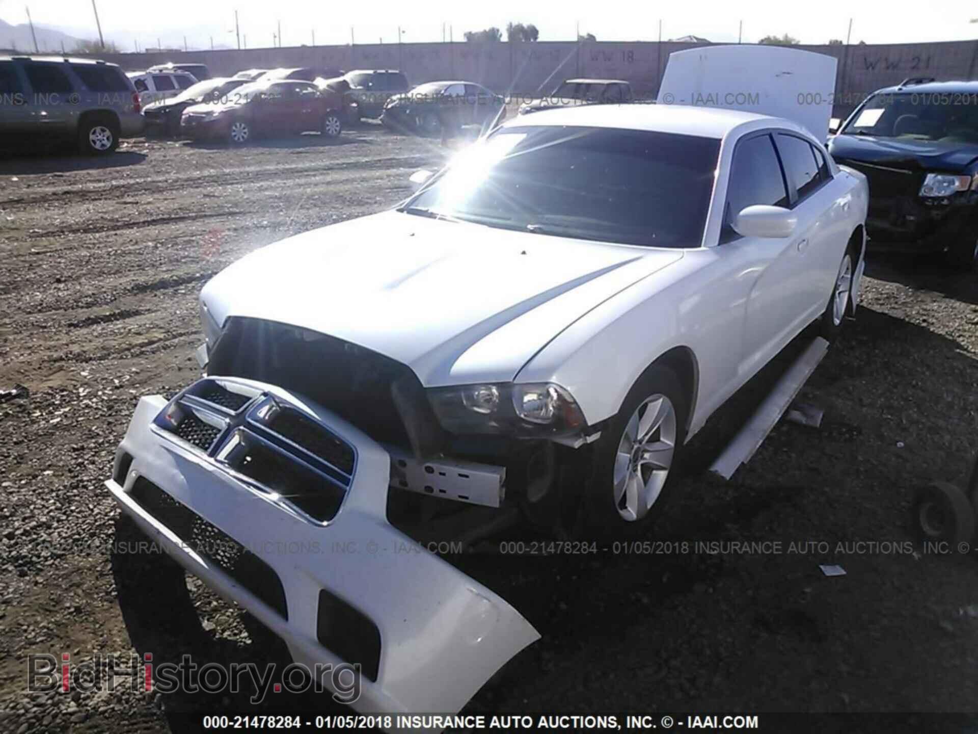 2013 Dodge Charger - VIN: 2C3CDXBG7DH563802 - Фото 2