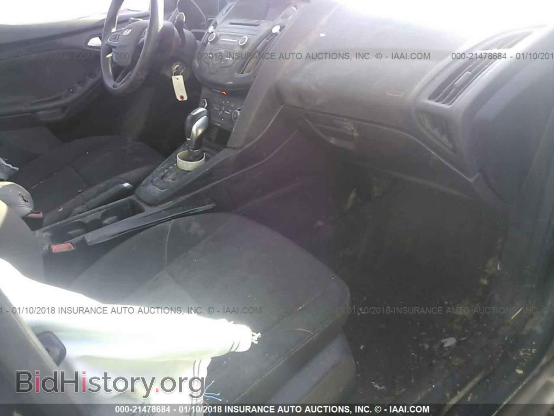 2016 Ford Focus - VIN: 1FADP3F2XGL279186 - Photo 5