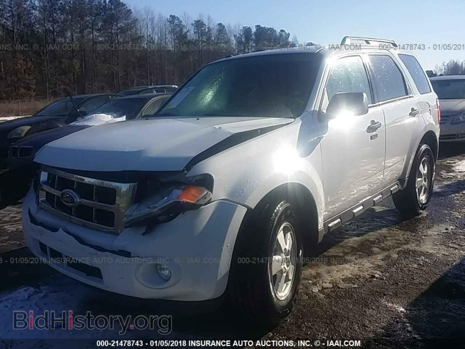 2012 Ford Escape - VIN: 1FMCU9D7XCKB92545 - Фото 2