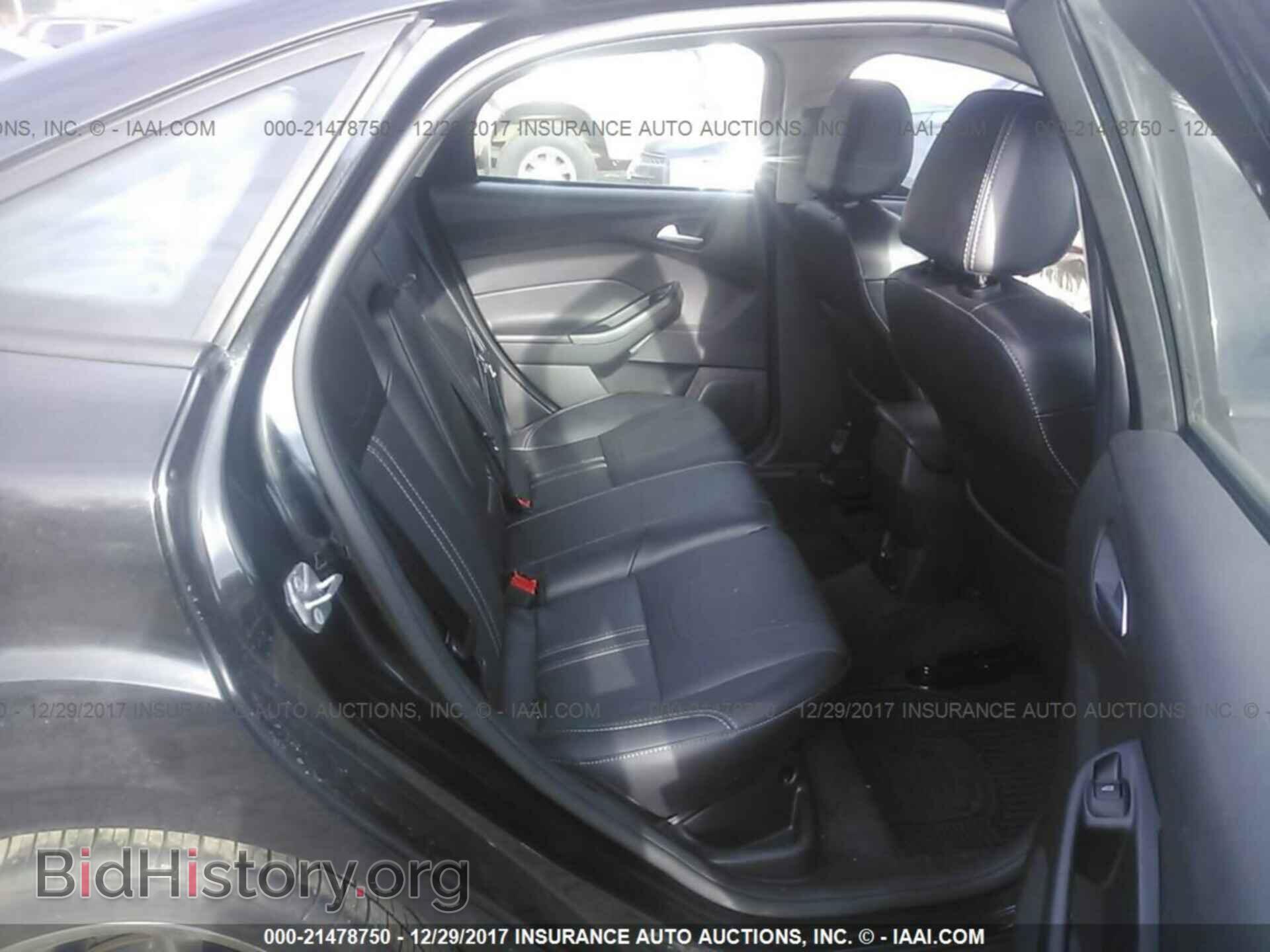 2014 Ford Focus - VIN: 1FADP3F22EL262282 - Photo 8