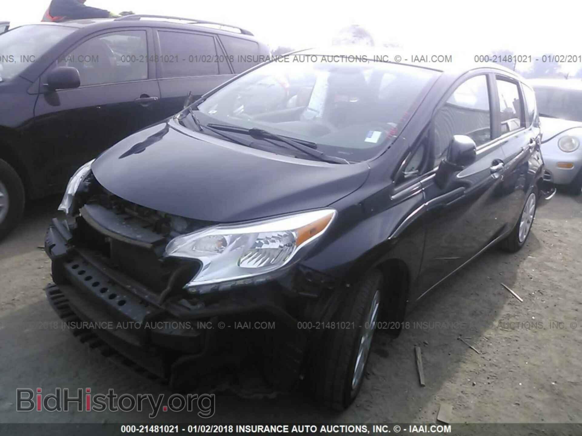 2014 Nissan Versa note - VIN: 3N1CE2CP2EL417667 - Фото 2