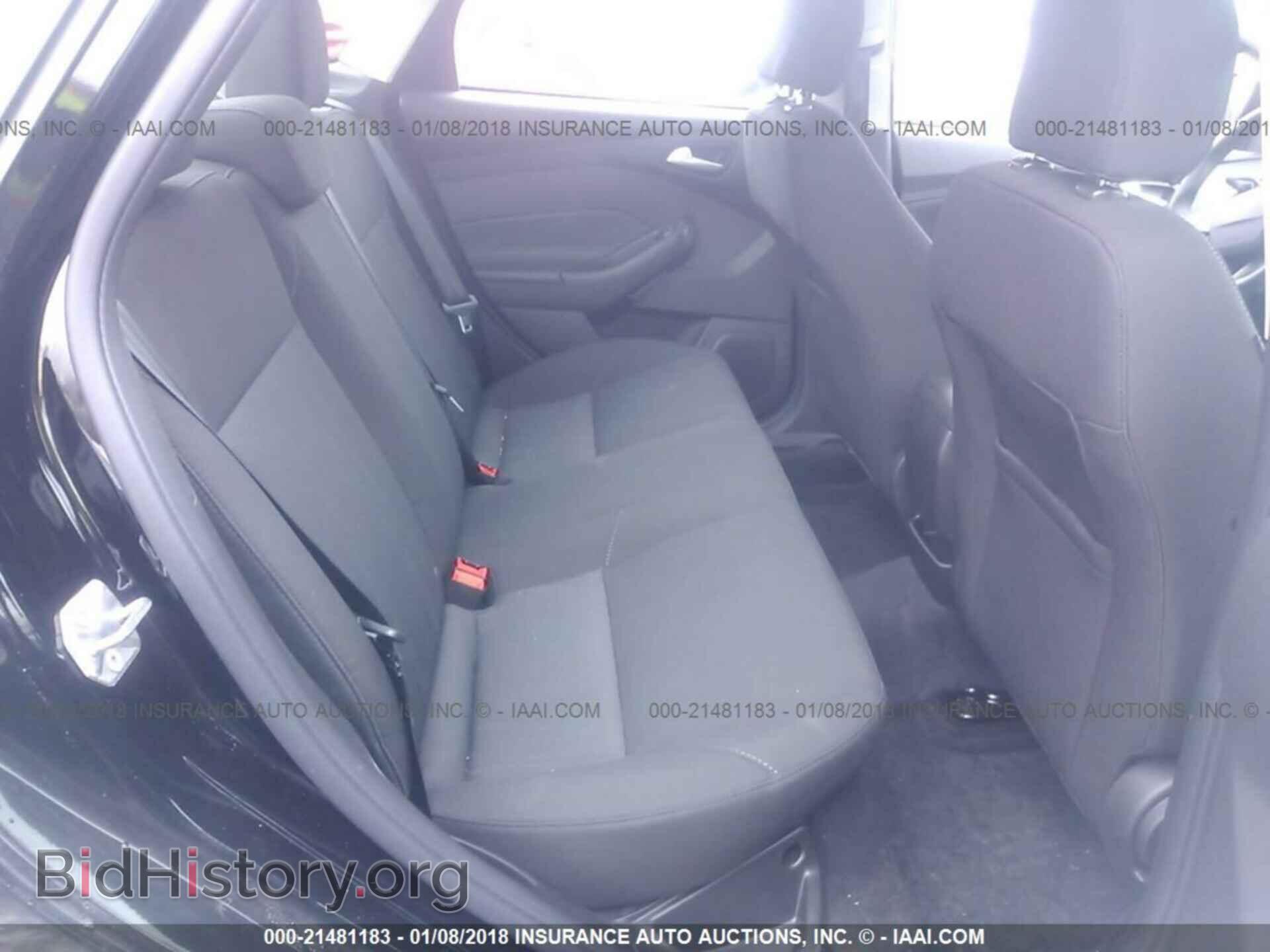 2017 Ford Focus - VIN: 1FADP3FE2HL330319 - Фото 8