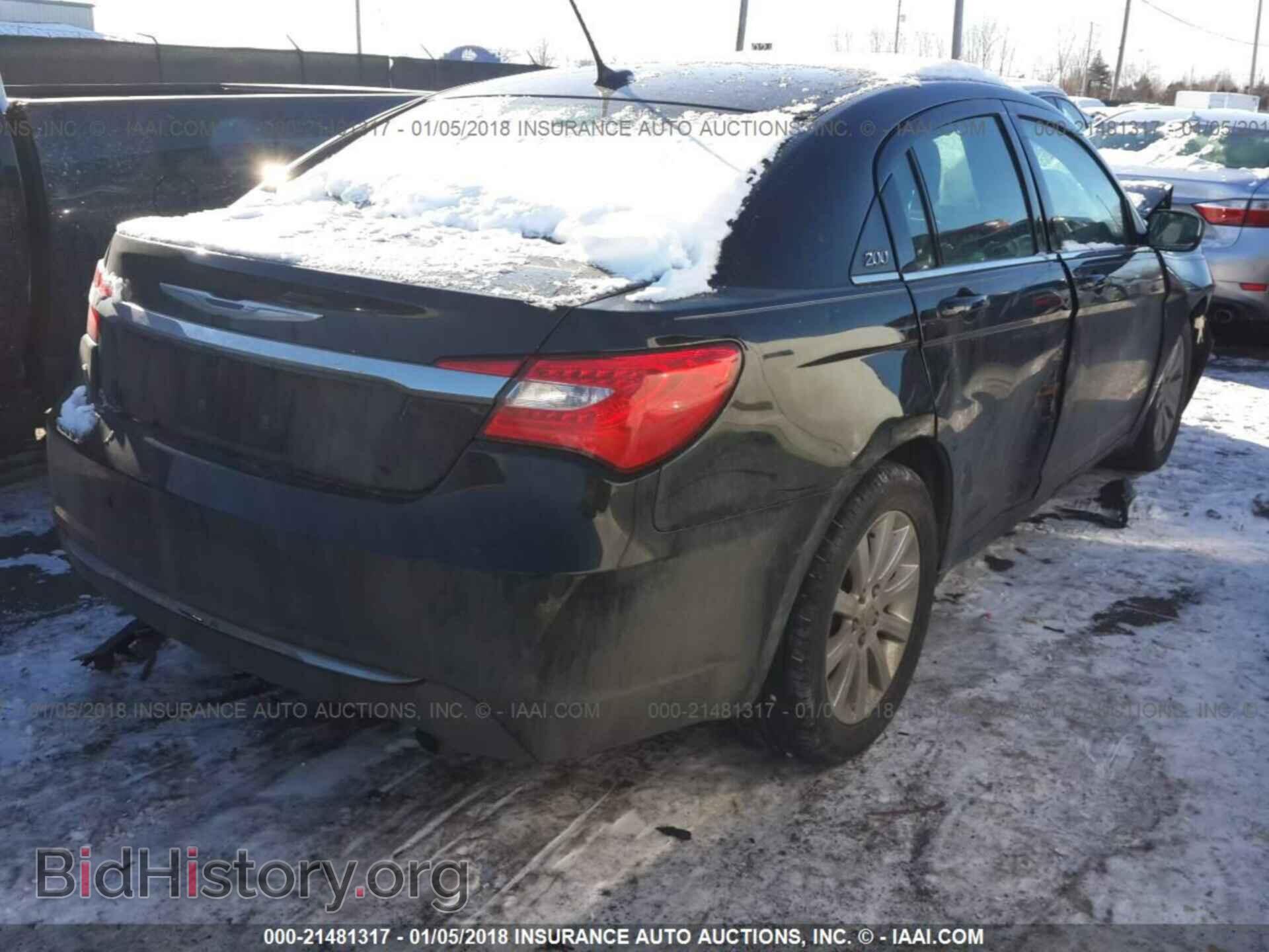 2013 Chrysler 200 - VIN: 1C3CCBBB2DN601518 - Фото 4