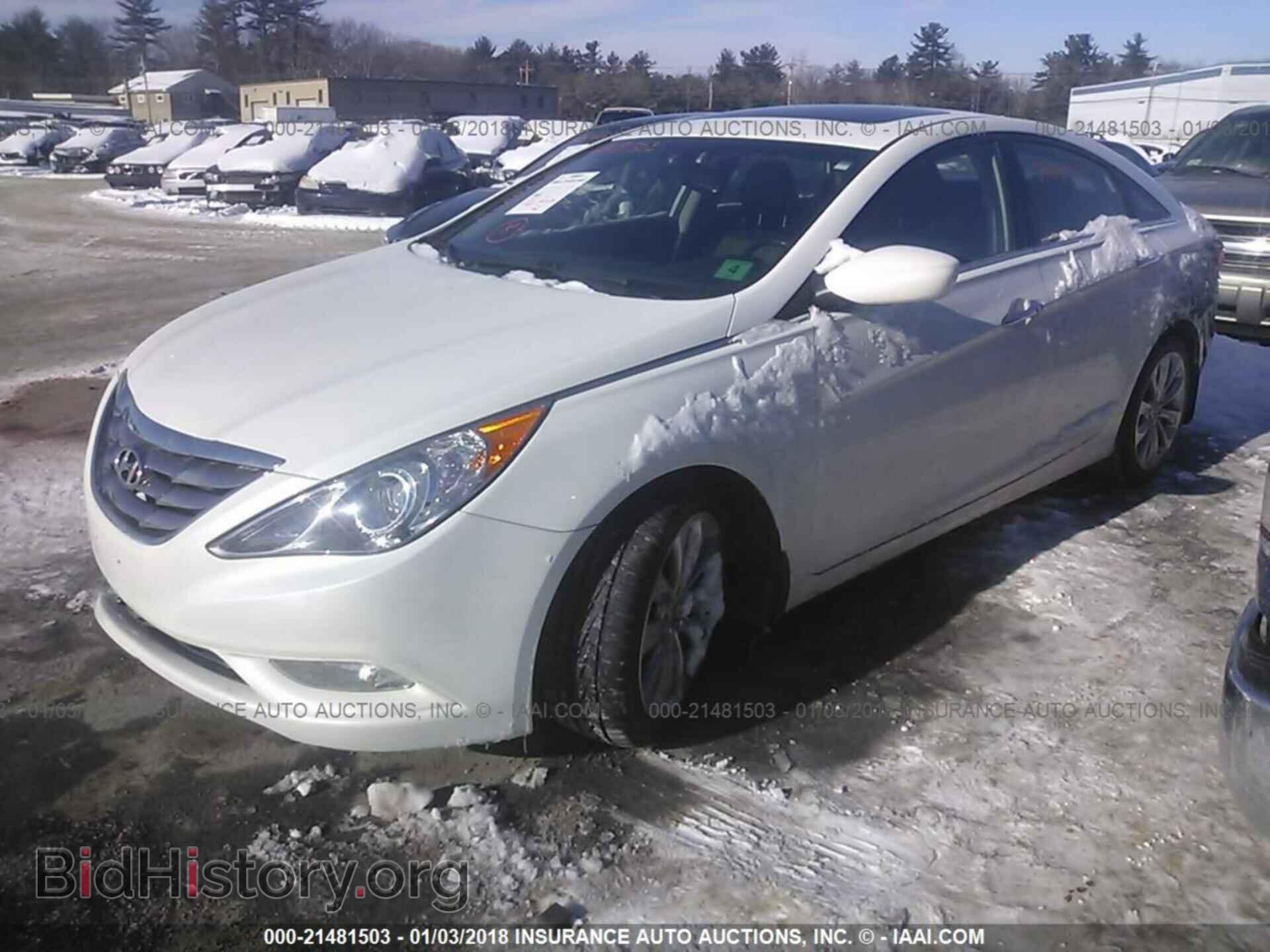 2012 Hyundai Sonata - VIN: 5NPEC4AB5CH360120 - Фото 2