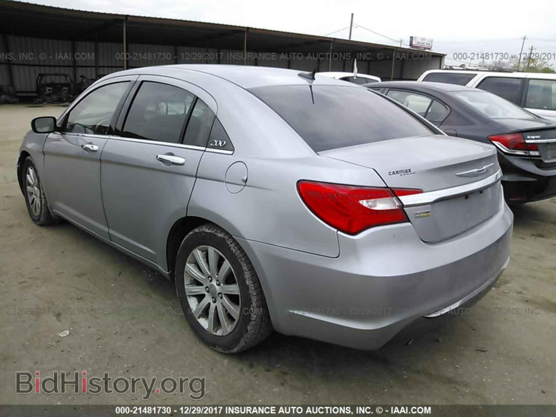 2013 Chrysler 200 - VIN: 1C3CCBCG0DN559862 - Фото 3