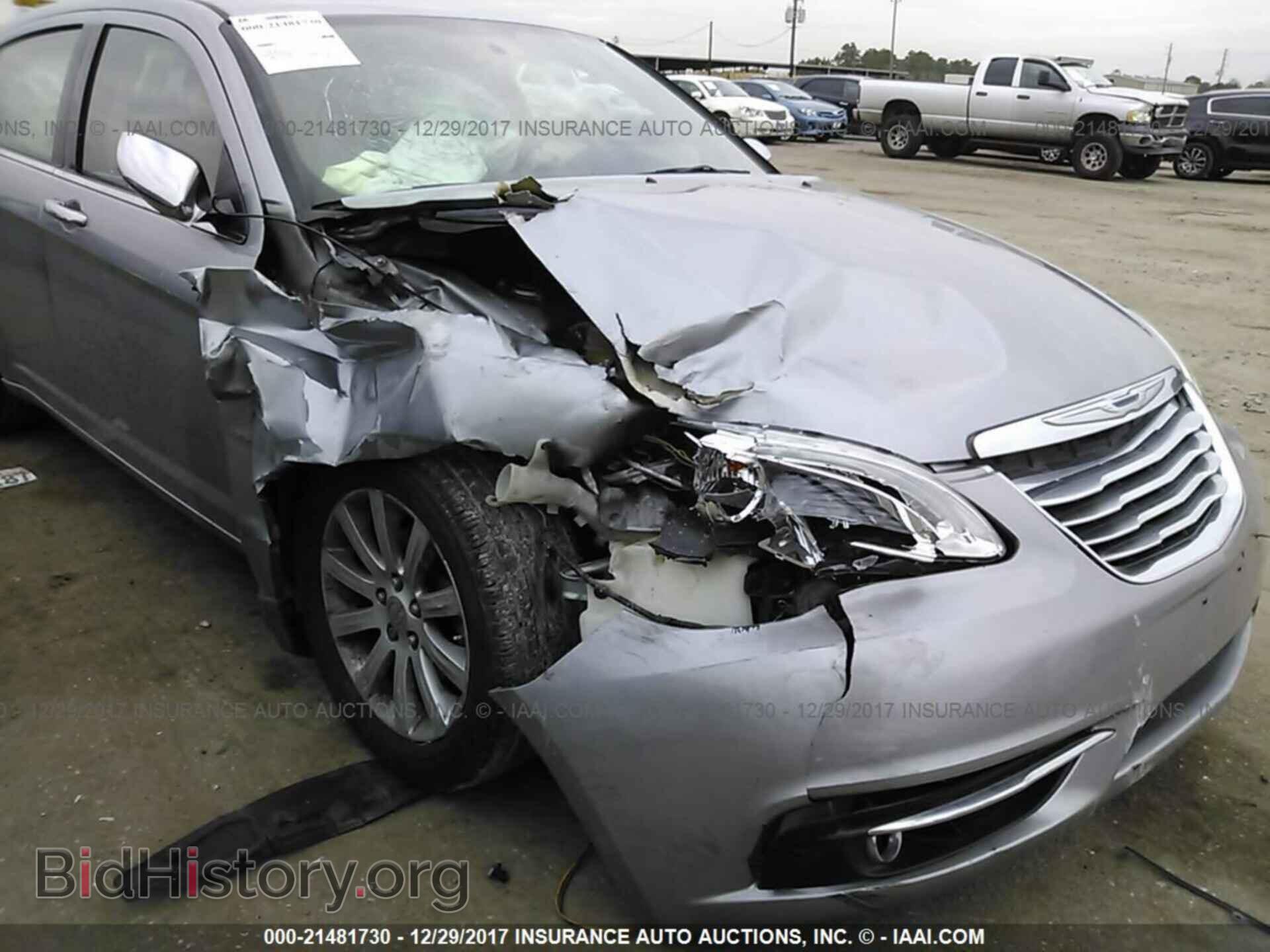 2013 Chrysler 200 - VIN: 1C3CCBCG0DN559862 - Фото 6