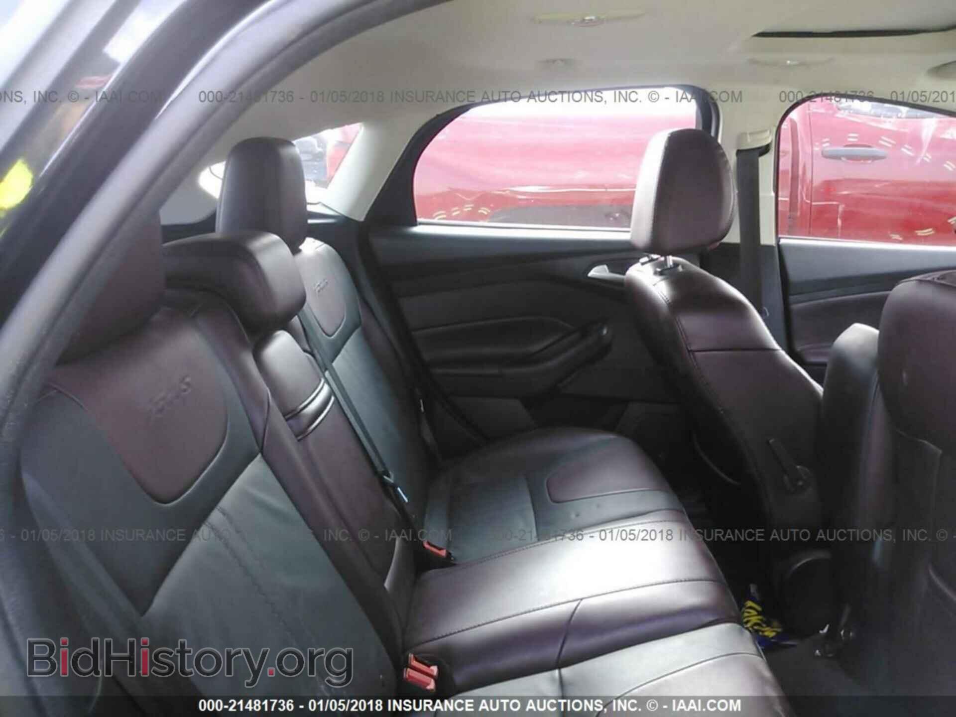 2014 Ford Focus - VIN: 1FADP3N22EL117700 - Photo 8