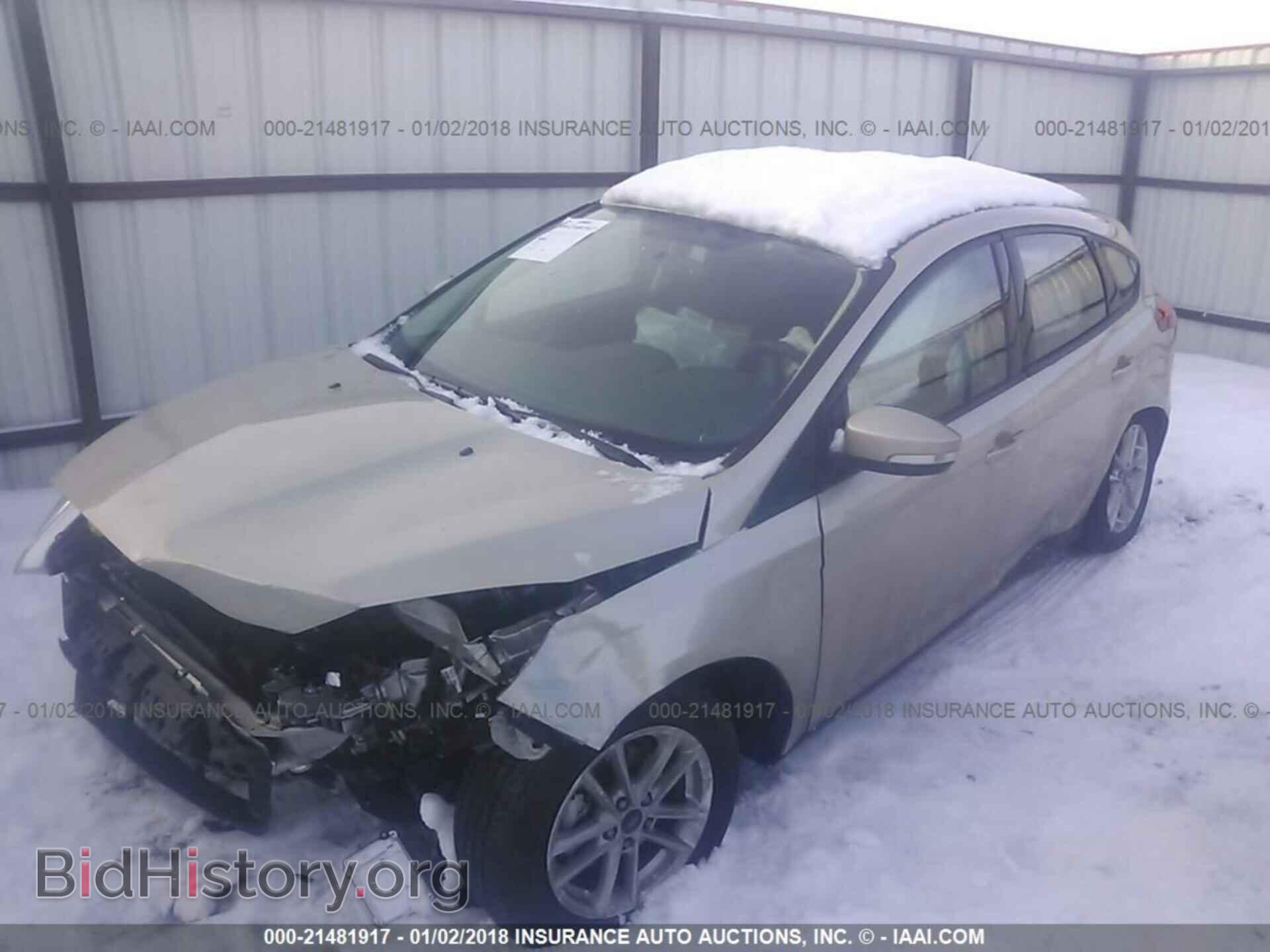 2017 Ford Focus - VIN: 1FADP3K2XHL206780 - Photo 2