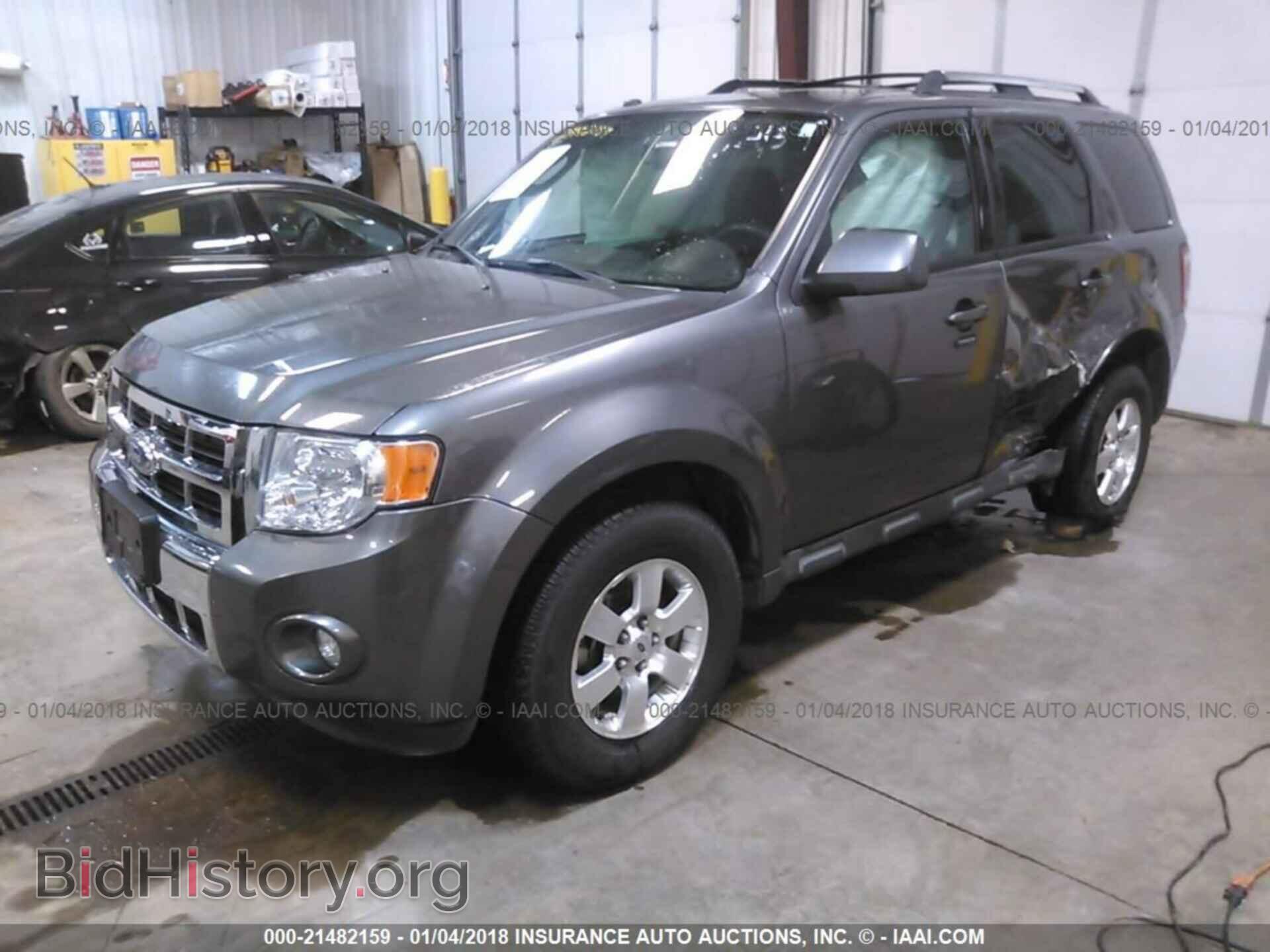 2012 Ford Escape - VIN: 1FMCU9EG2CKB83756 - Photo 2