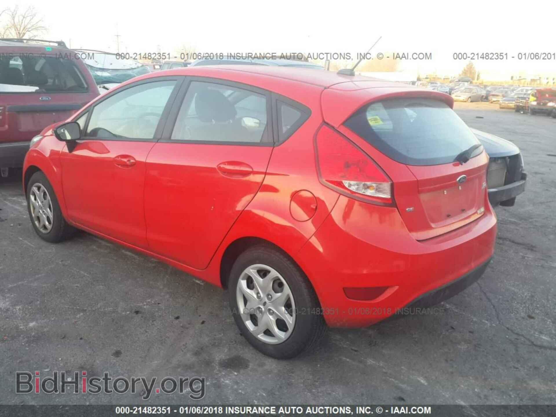 2013 Ford Fiesta - VIN: 3FADP4EJ8DM162411 - Фото 3