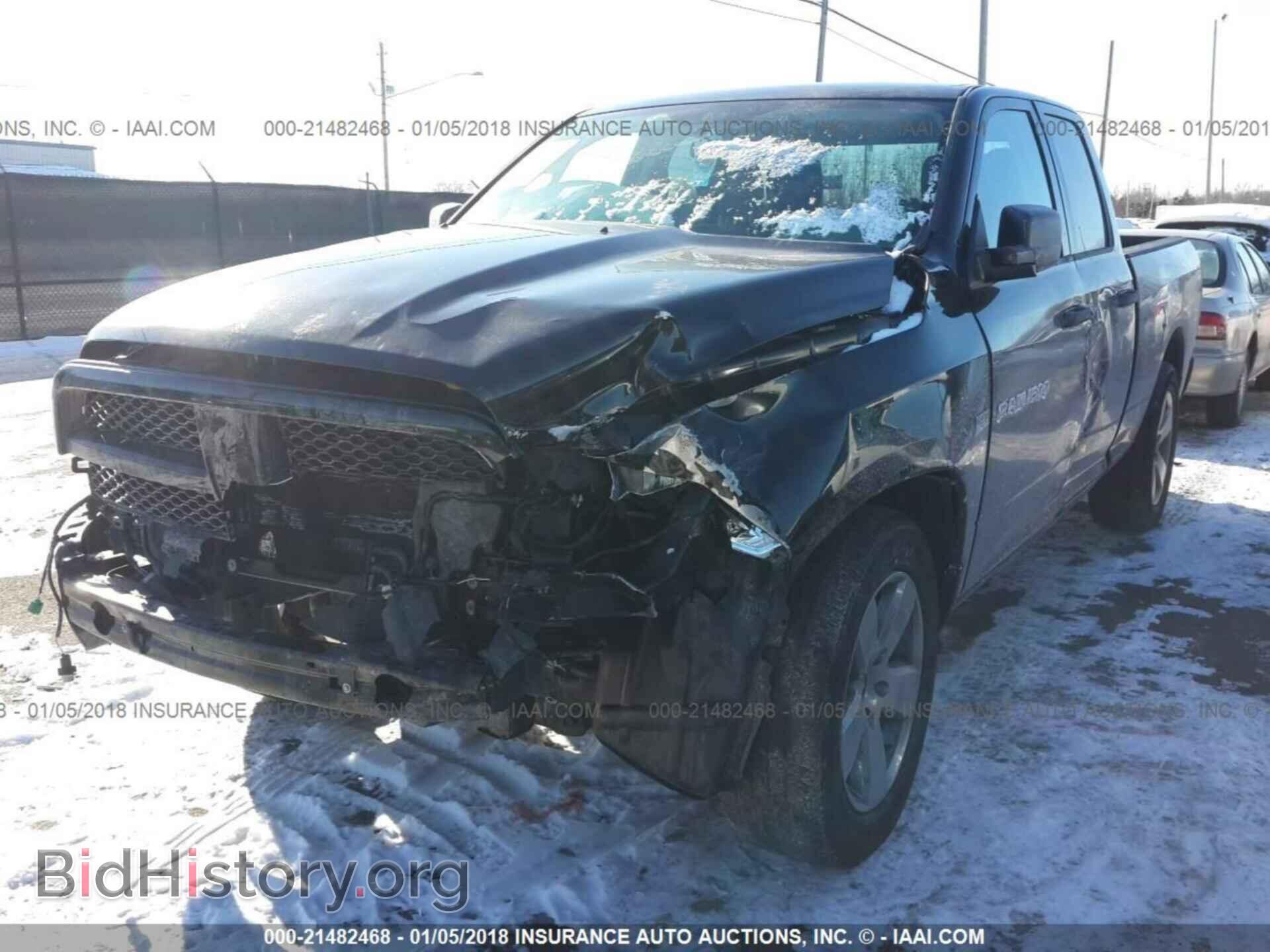 2012 Dodge Ram 1500 - VIN: 1C6RD7FT1CS308302 - Photo 2