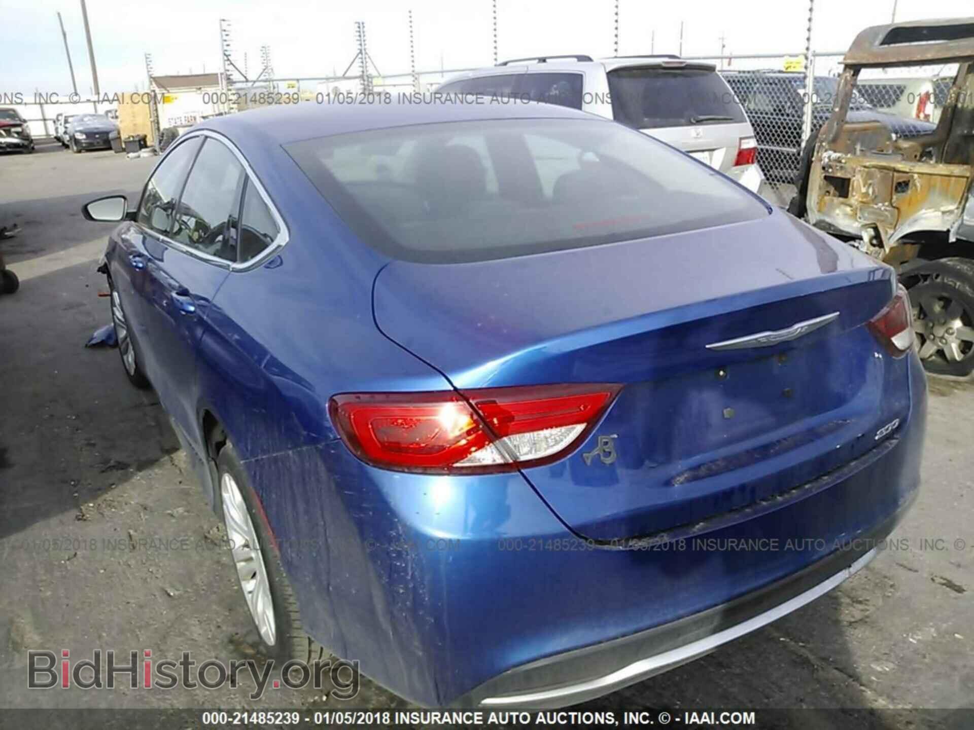 2015 Chrysler 200 - VIN: 1C3CCCAB1FN689570 - Фото 3