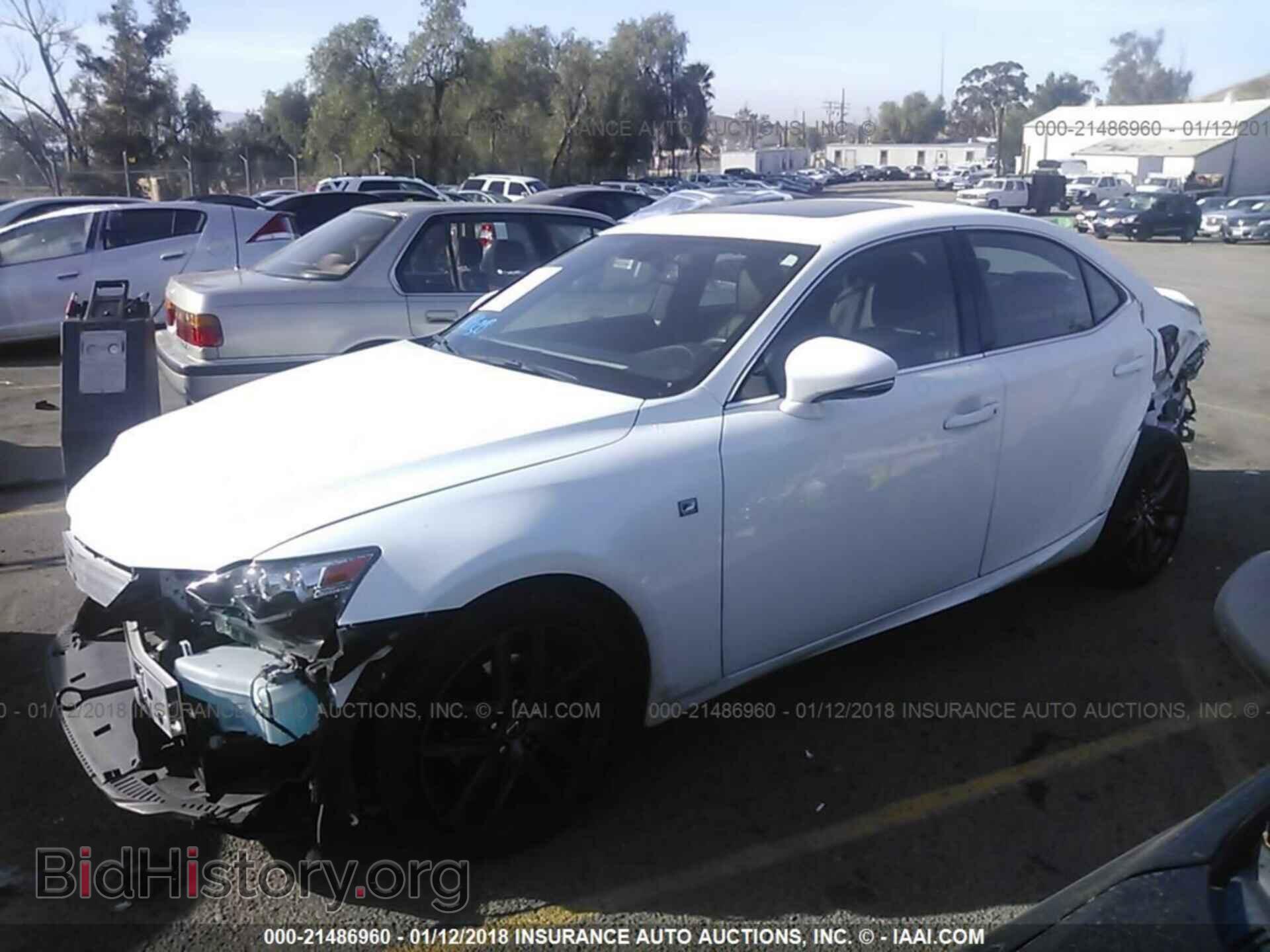 2015 Lexus Is - VIN: JTHBF1D22F5082686 - Photo 2