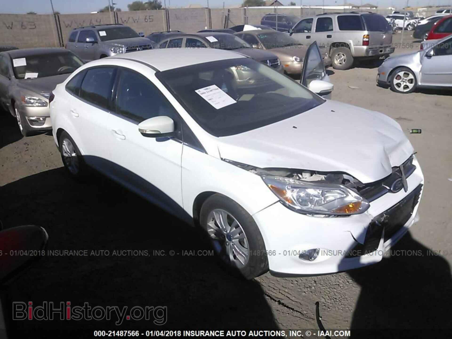 Фотография 1FAHP3H22CL363060 - Ford Focus 2012