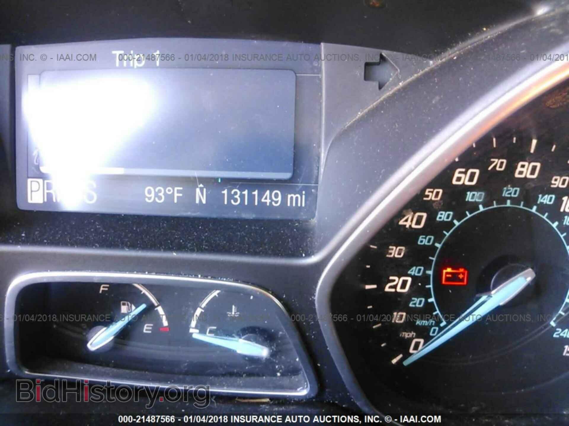 2012 Ford Focus - VIN: 1FAHP3H22CL363060 - Photo 7