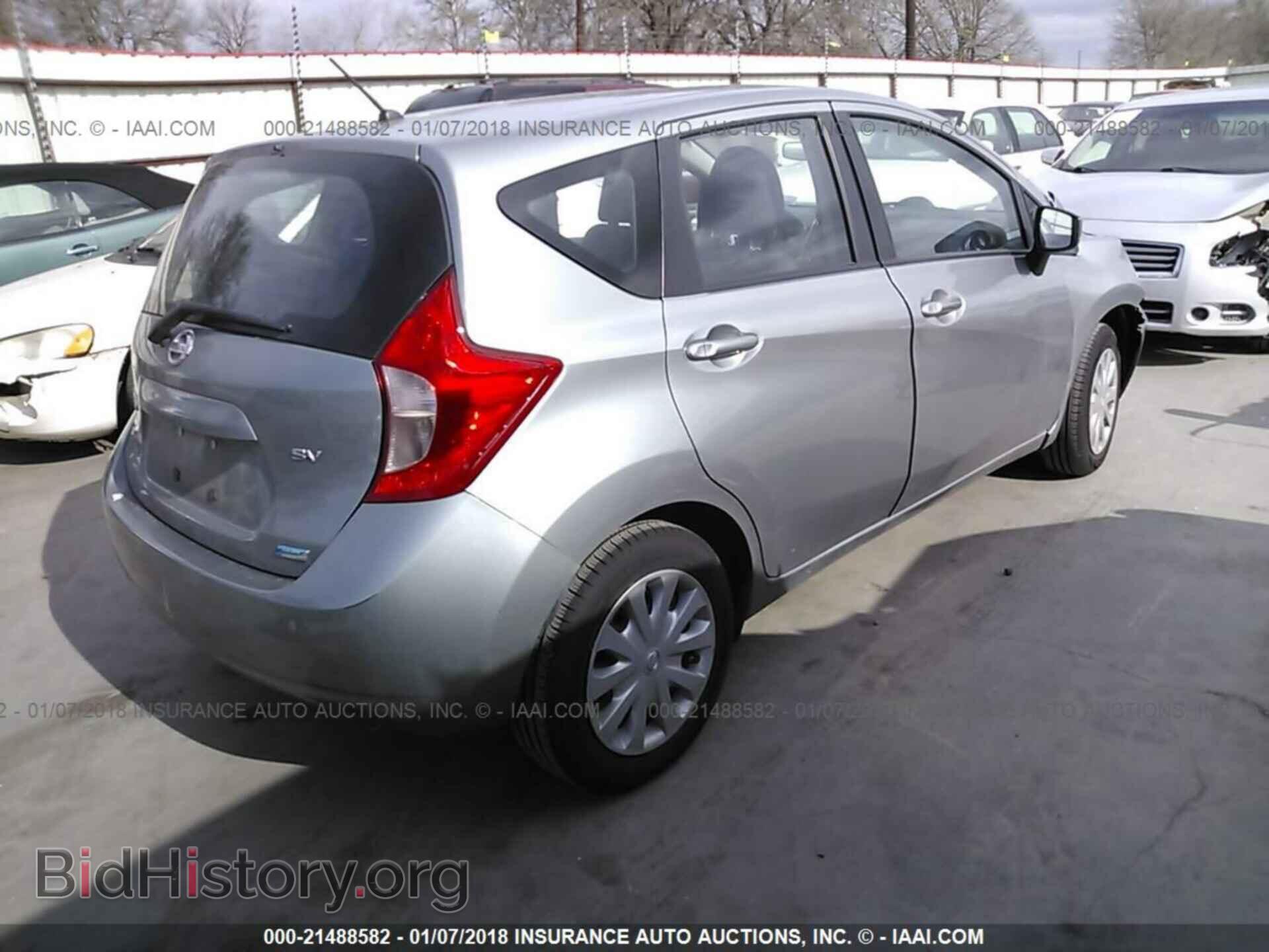 2015 Nissan Versa note - VIN: 3N1CE2CP7FL403443 - Фото 4