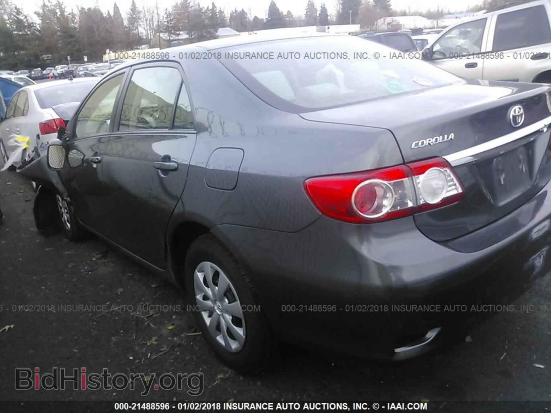 2011 Toyota Corolla - VIN: 2T1BU4EE5BC626452 - Photo 3