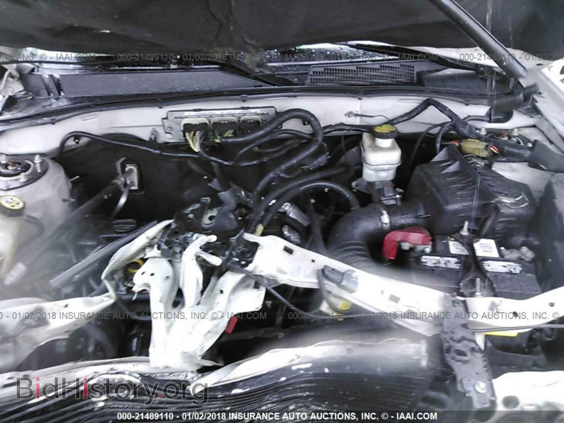2011 Ford Escape - VIN: 1FMCU0E73BKC21845 - Photo 10