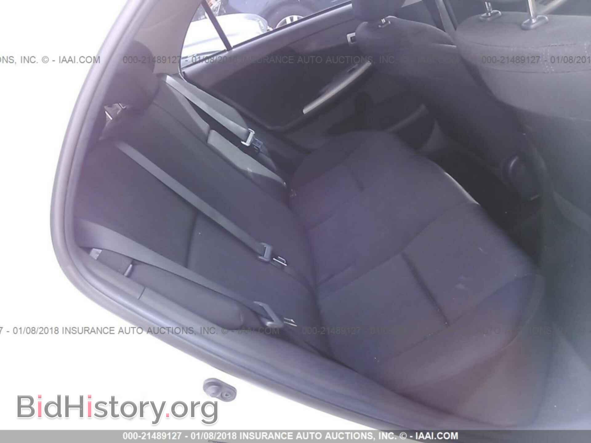 2011 Toyota Corolla - VIN: 2T1BU4EEXBC749812 - Photo 8