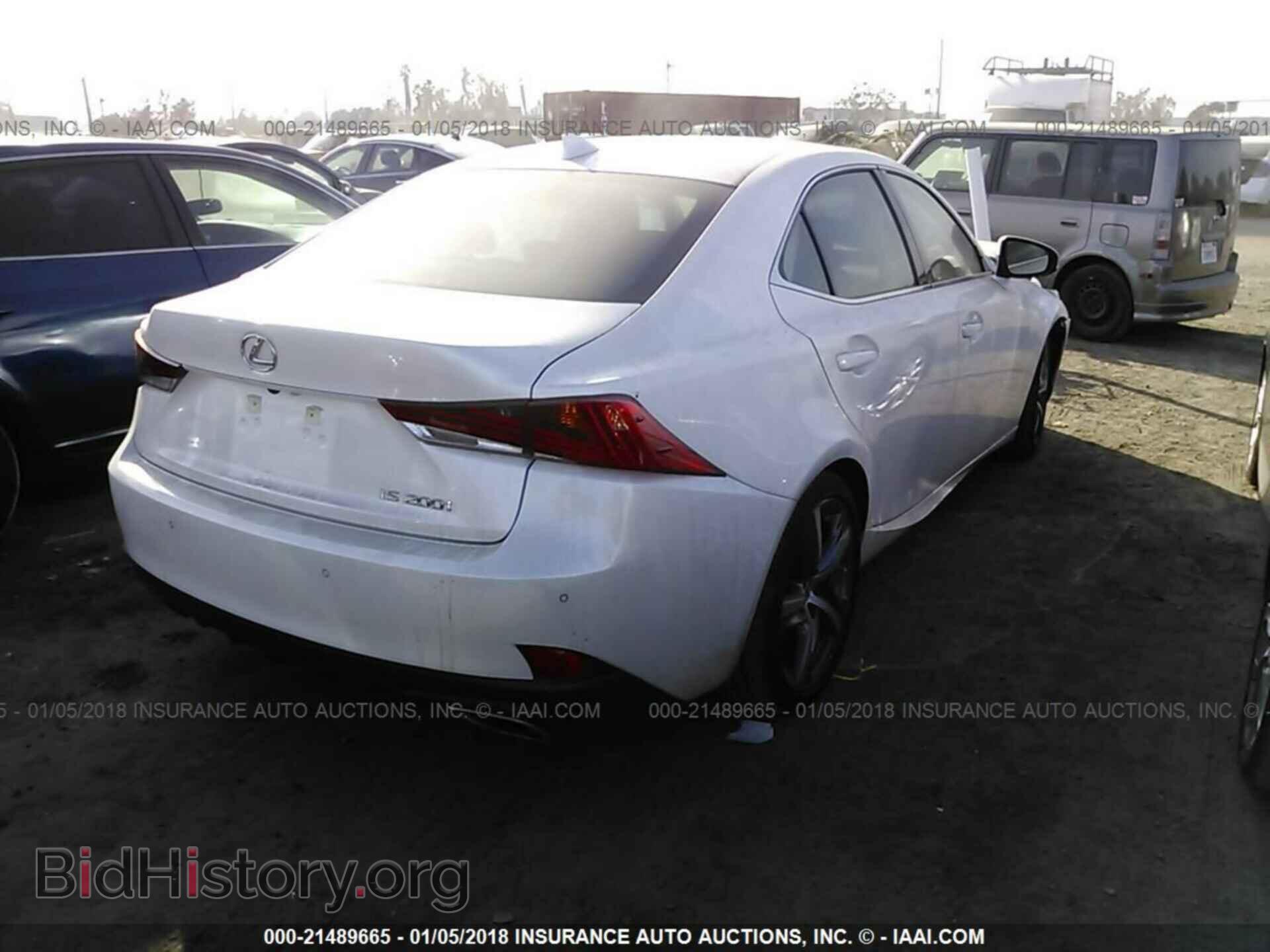 2017 Lexus Is - VIN: JTHBA1D26H5053032 - Фото 4