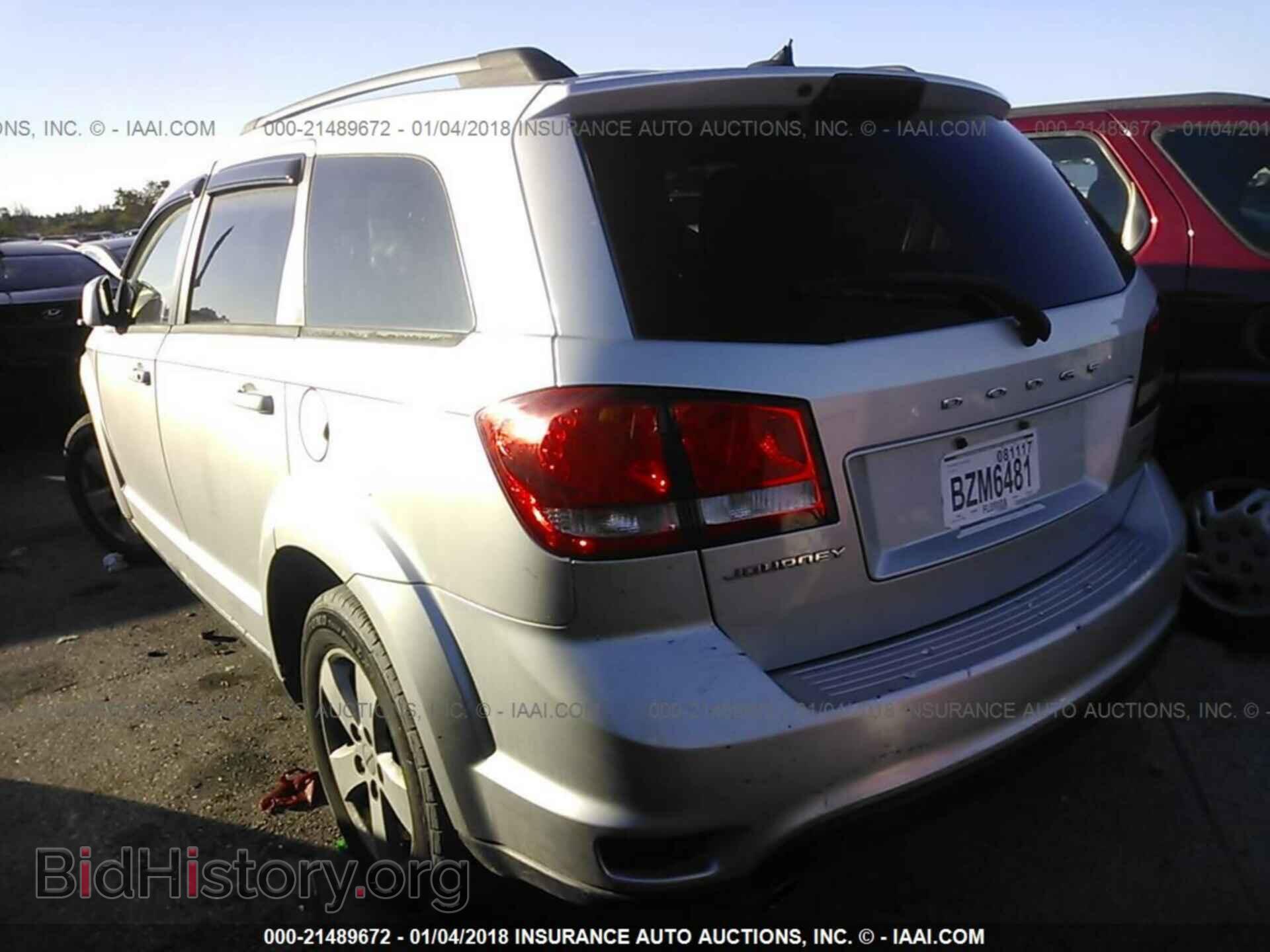 2012 Dodge Journey - VIN: 3C4PDCBG8CT208892 - Фото 3