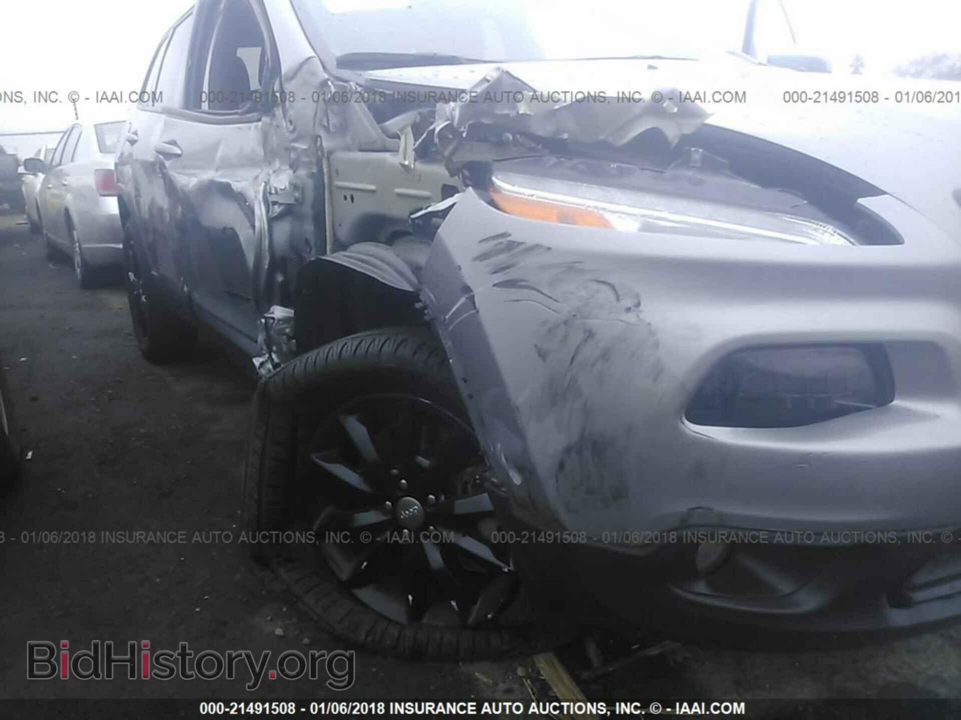2014 Jeep Cherokee - VIN: 1C4PJMCS5EW291356 - Photo 6