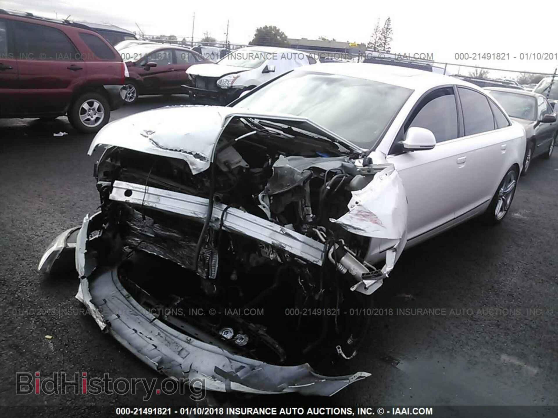 2011 Audi A6 - VIN: WAUKGAFB5BN018080 - Фото 2