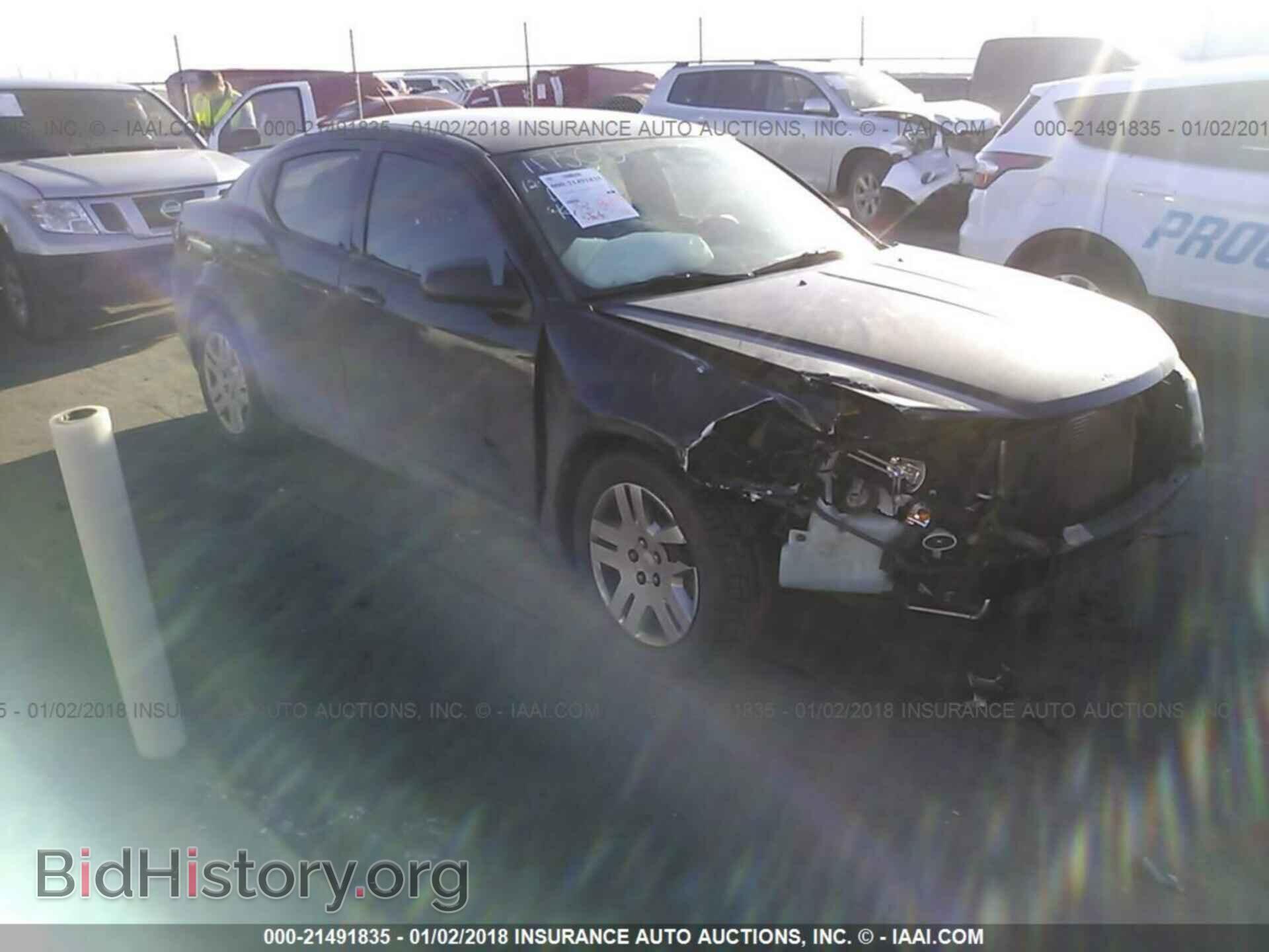 Photo 1B3BD4FB4BN598615 - Dodge Avenger 2011