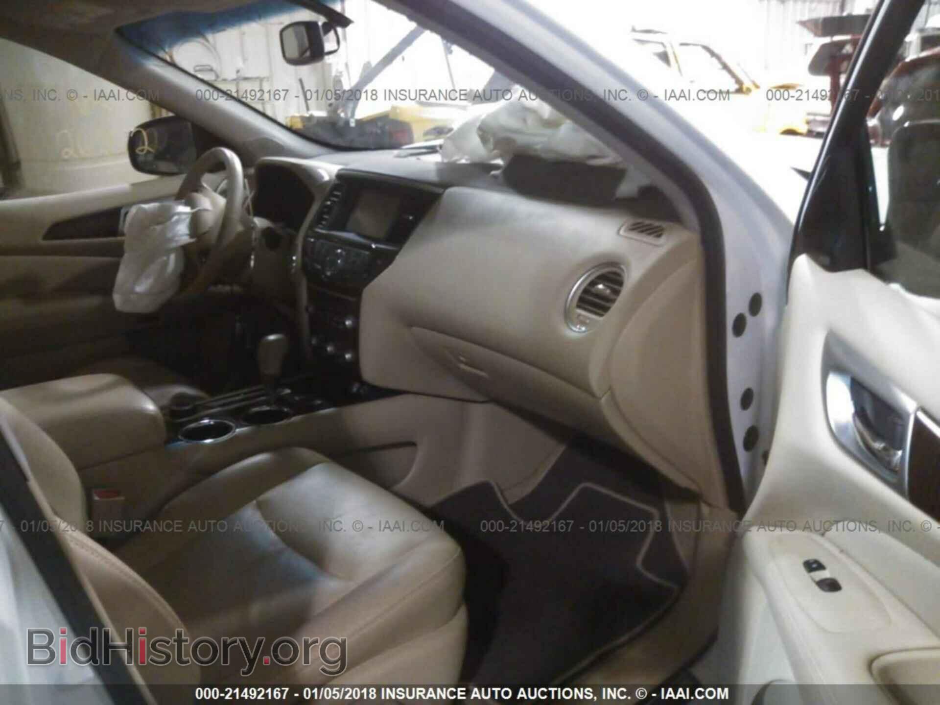 2015 Nissan Pathfinder - VIN: 5N1AR2MM7FC708459 - Фото 5