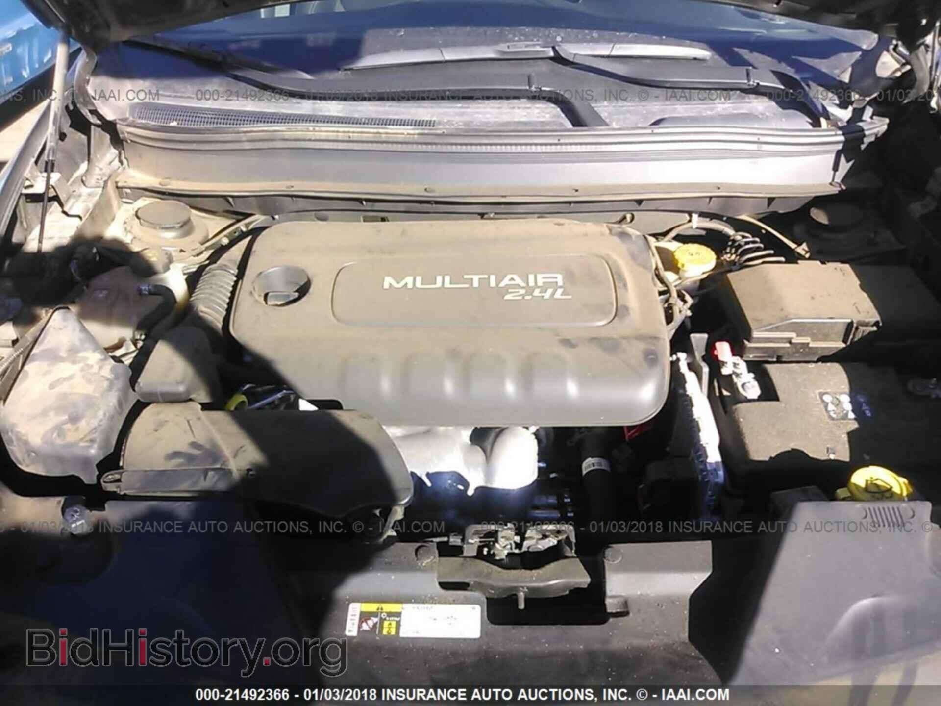 2015 Jeep Cherokee - VIN: 1C4PJMCB2FW733463 - Photo 10