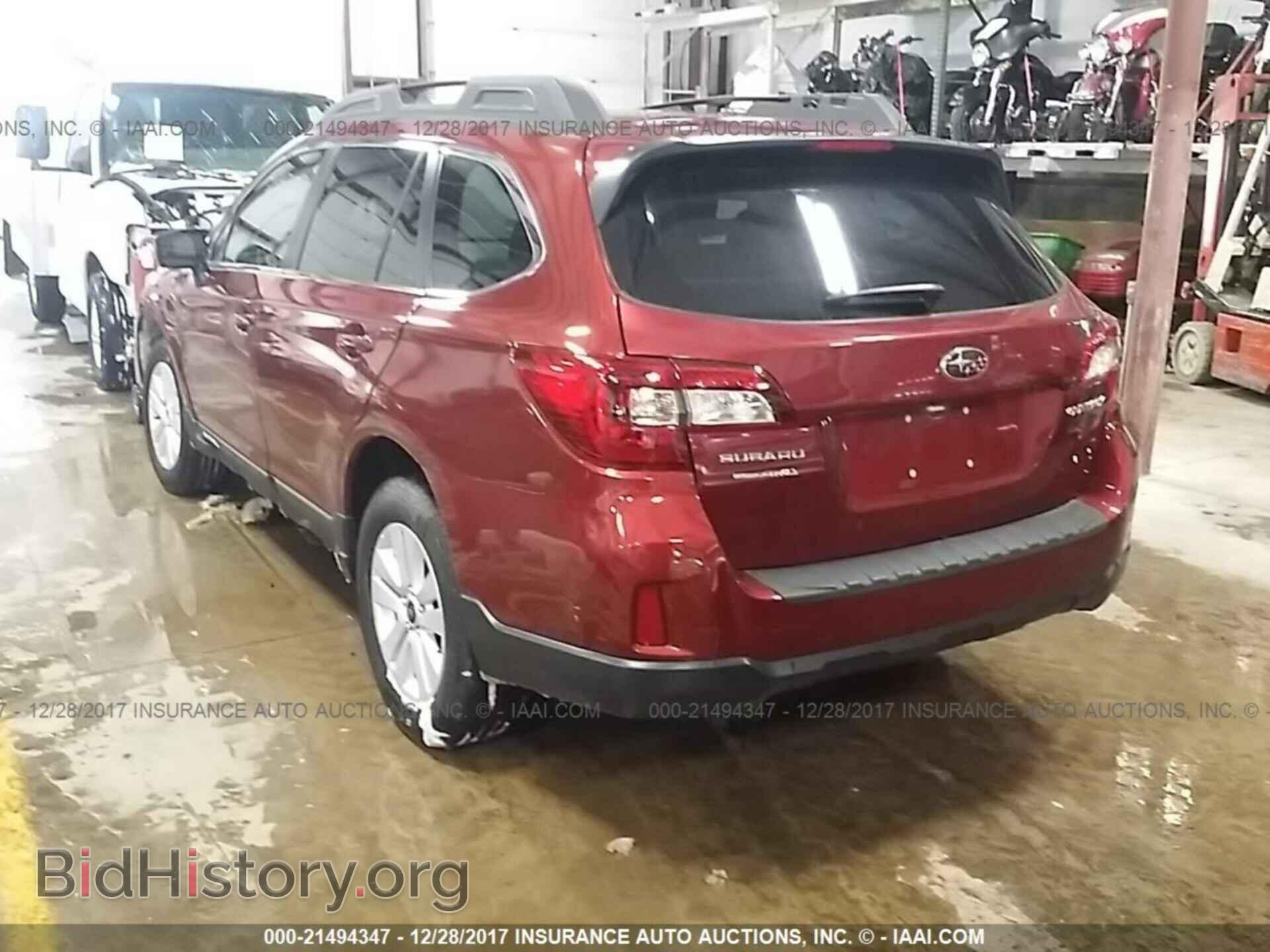 2015 Subaru Outback - VIN: 4S4BSBCC2F3206220 - Photo 3