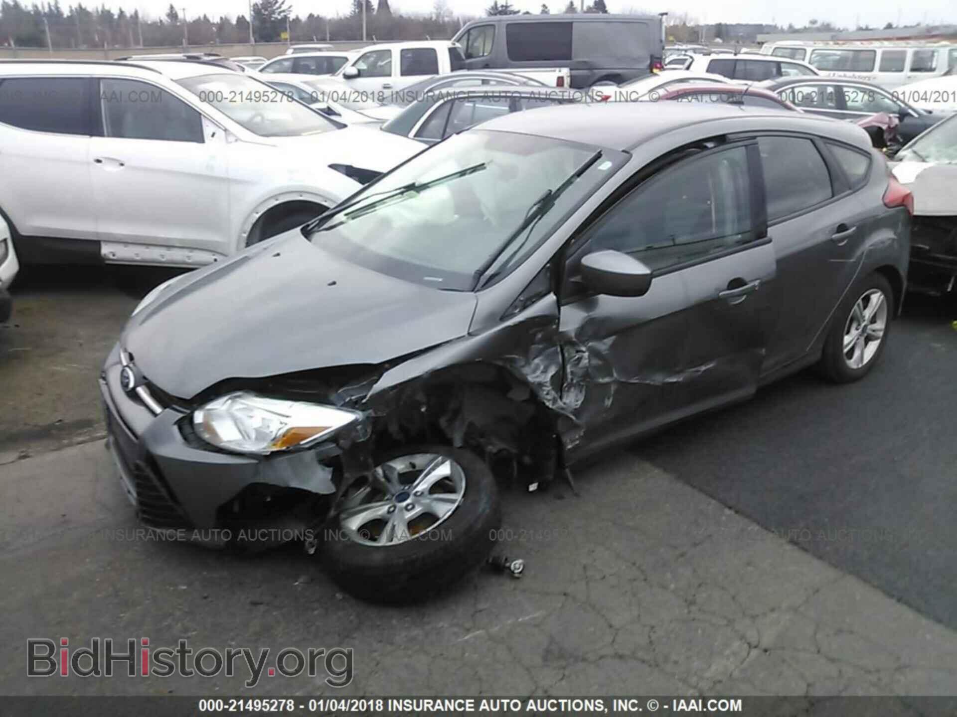 2012 Ford Focus - VIN: 1FAHP3K23CL423176 - Photo 2