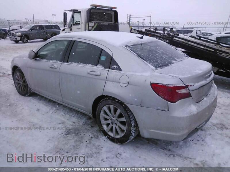 2011 Chrysler 200 (VIN 1C3BC1FB1BN580805) — photo 3 of 10