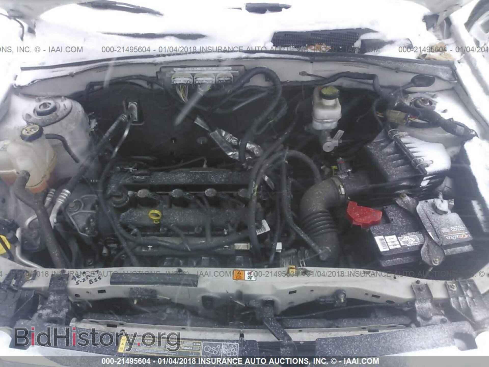 2011 Ford Escape - VIN: 1FMCU9D72BKB84647 - Фото 10